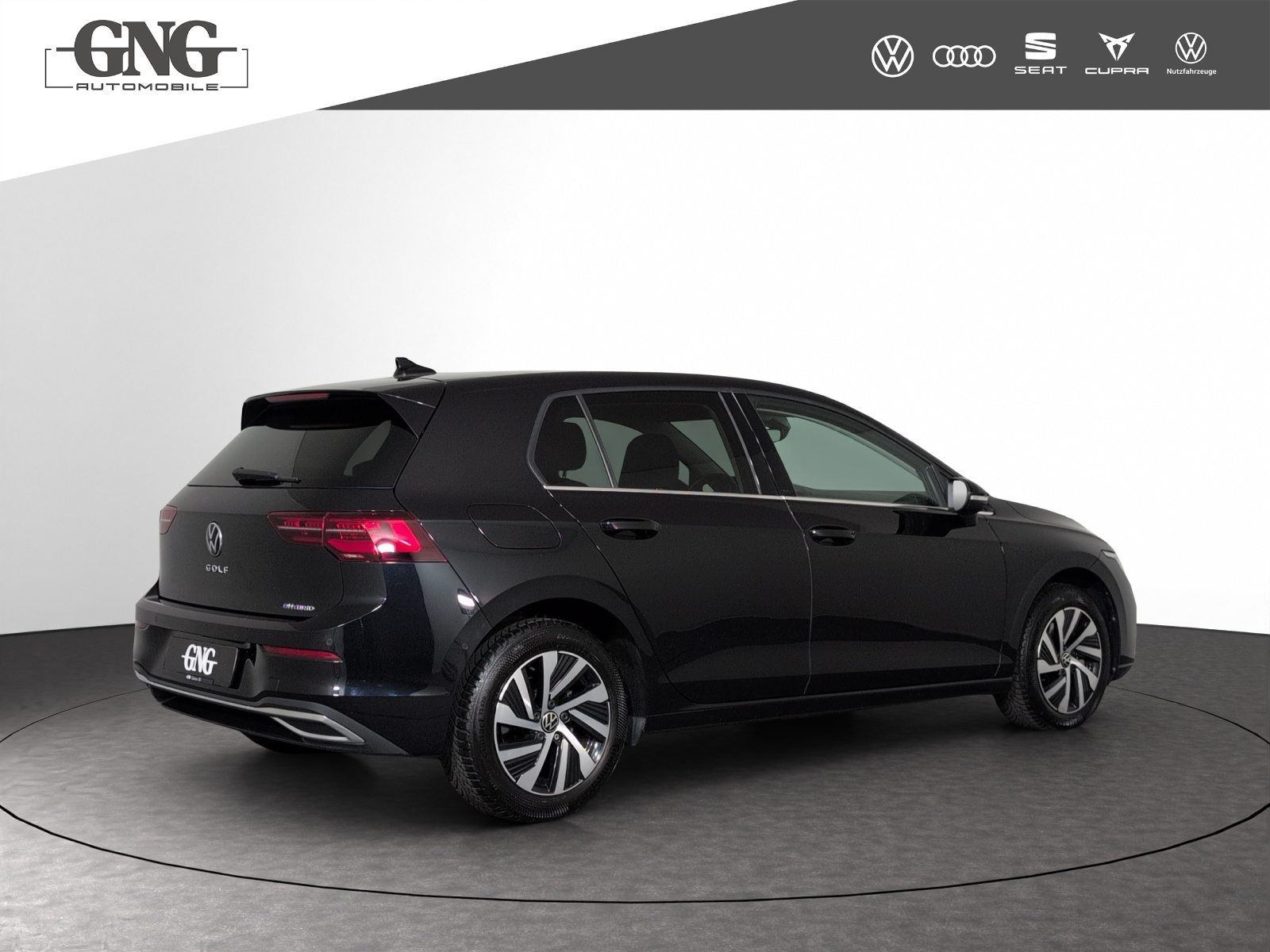 VW Golf Style PHEV SELECTION, Full-Hybrid Petrol/Electric, Second hand / Used, Automatic - 3