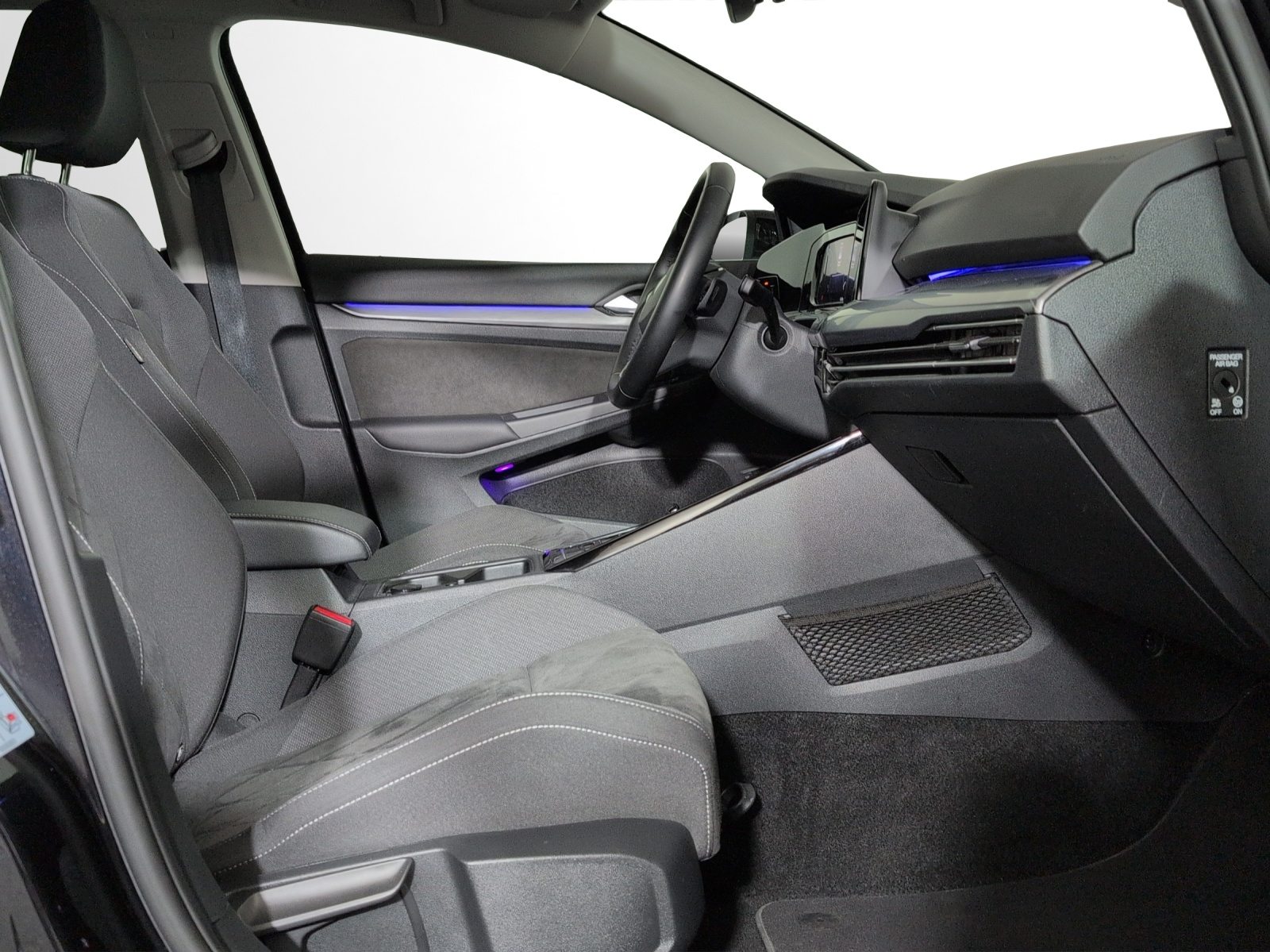 VW Golf Style PHEV SELECTION, Full-Hybrid Petrol/Electric, Second hand / Used, Automatic - 7