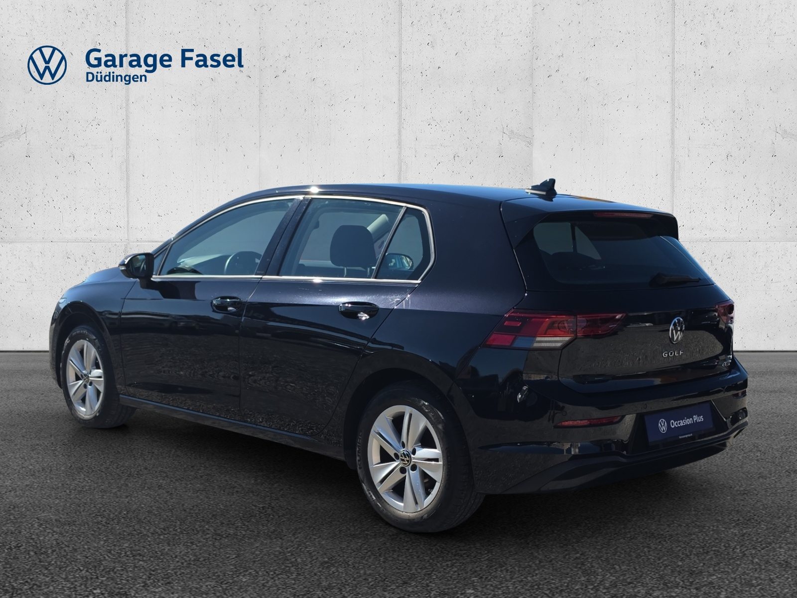 VW Golf Life SELECTION, Petrol, Second hand / Used, Automatic - 3