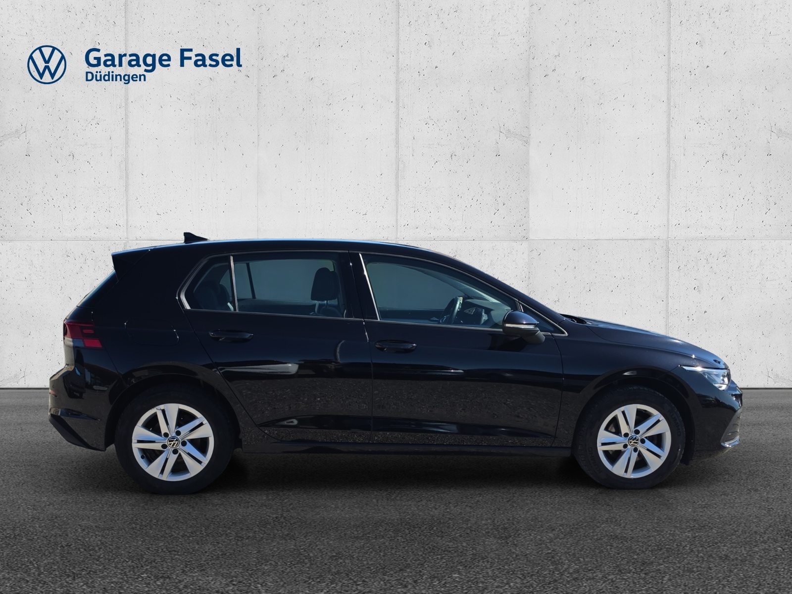 VW Golf Life SELECTION, Petrol, Second hand / Used, Automatic - 6