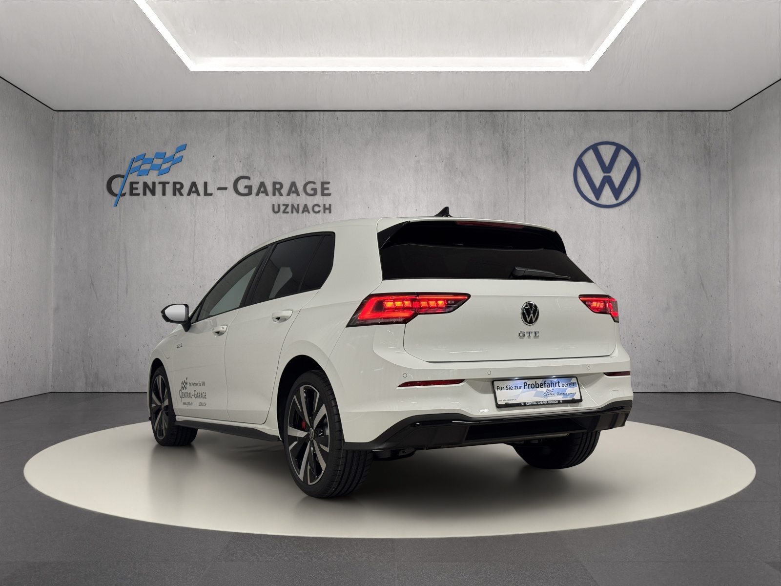 VW Golf GTE, Full-Hybrid Petrol/Electric, Second hand / Used, Automatic - 3