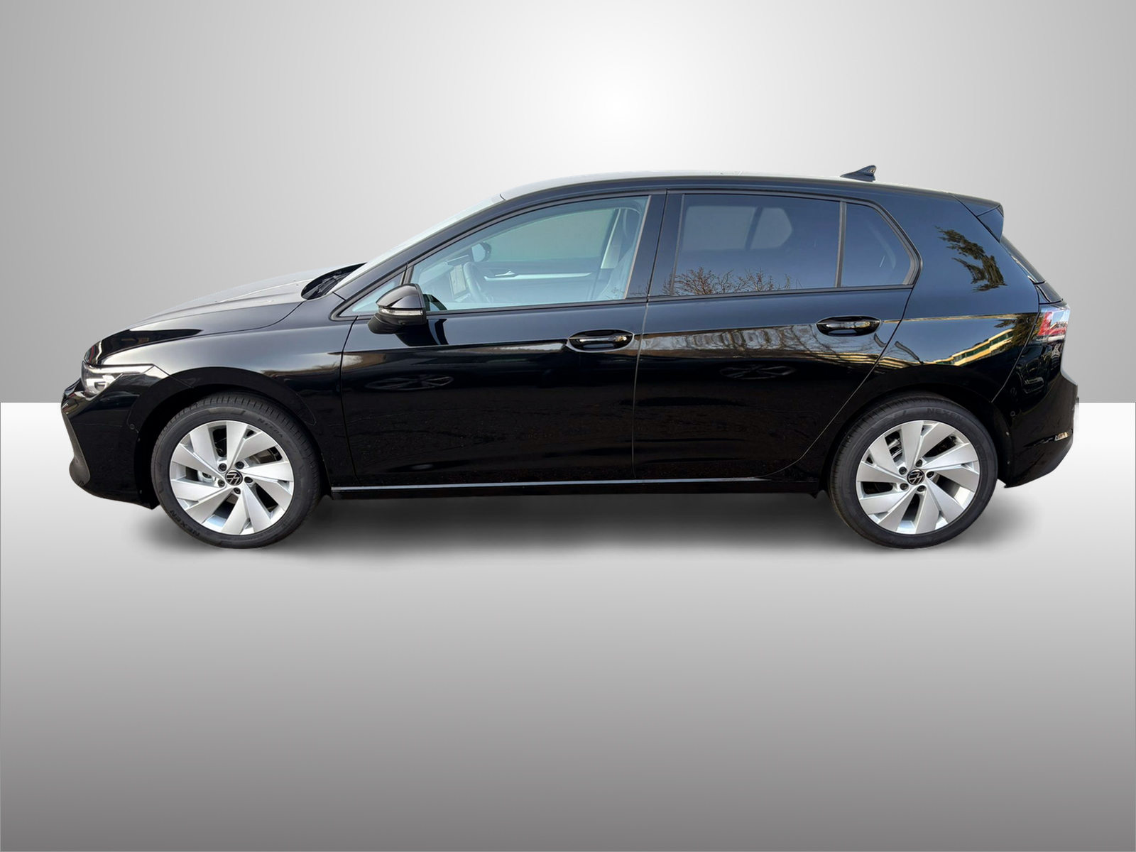 VW Golf UNITED, Essence, Occasion / Utilisé, Automatique - 3