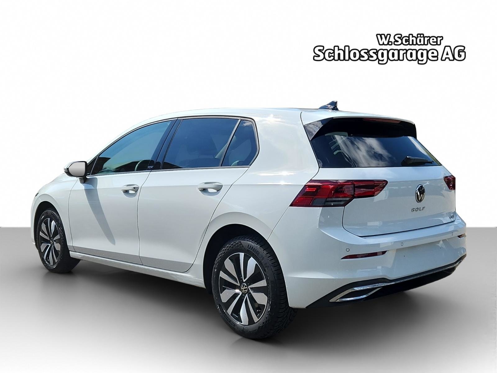 VW Golf VIII 1.0 TSI Life DSG, Mild-Hybrid Benzin/Elektro, Occasion / Gebraucht, Automatik - 3