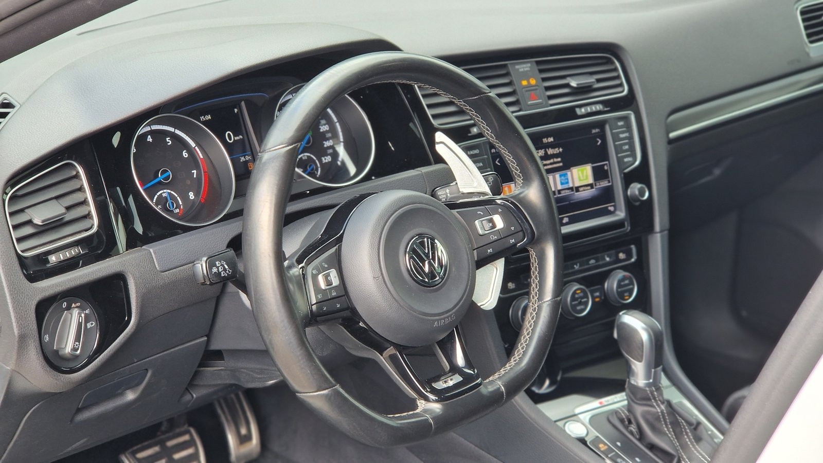 VW Golf 2.0 TSI R 360S 4Motion DSG, Essence, Occasion / Utilisé, Automatique - 7