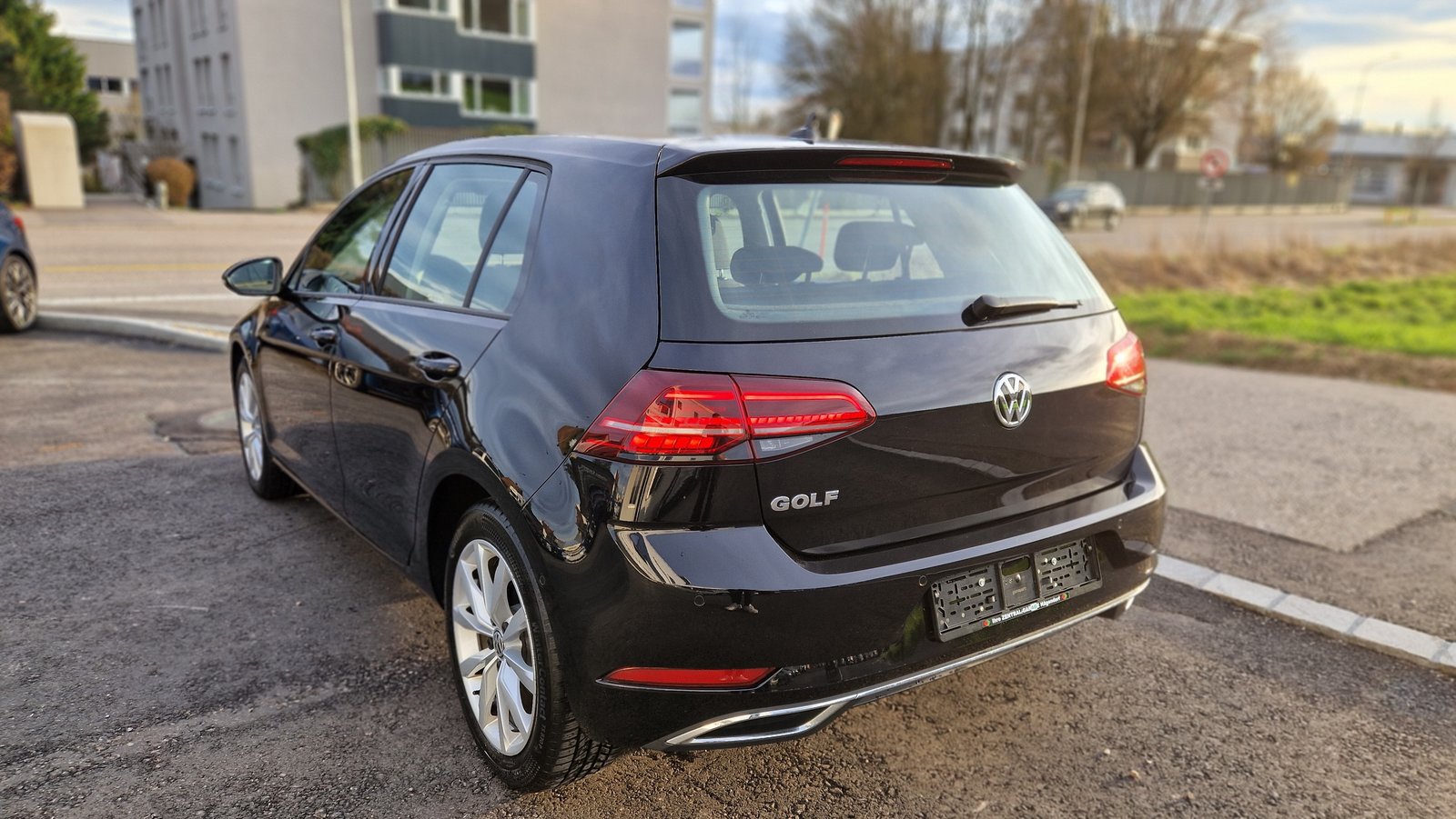 VW Golf 1.5 TSI EVO Highline DSG, Essence, Occasion / Utilisé, Automatique - 3