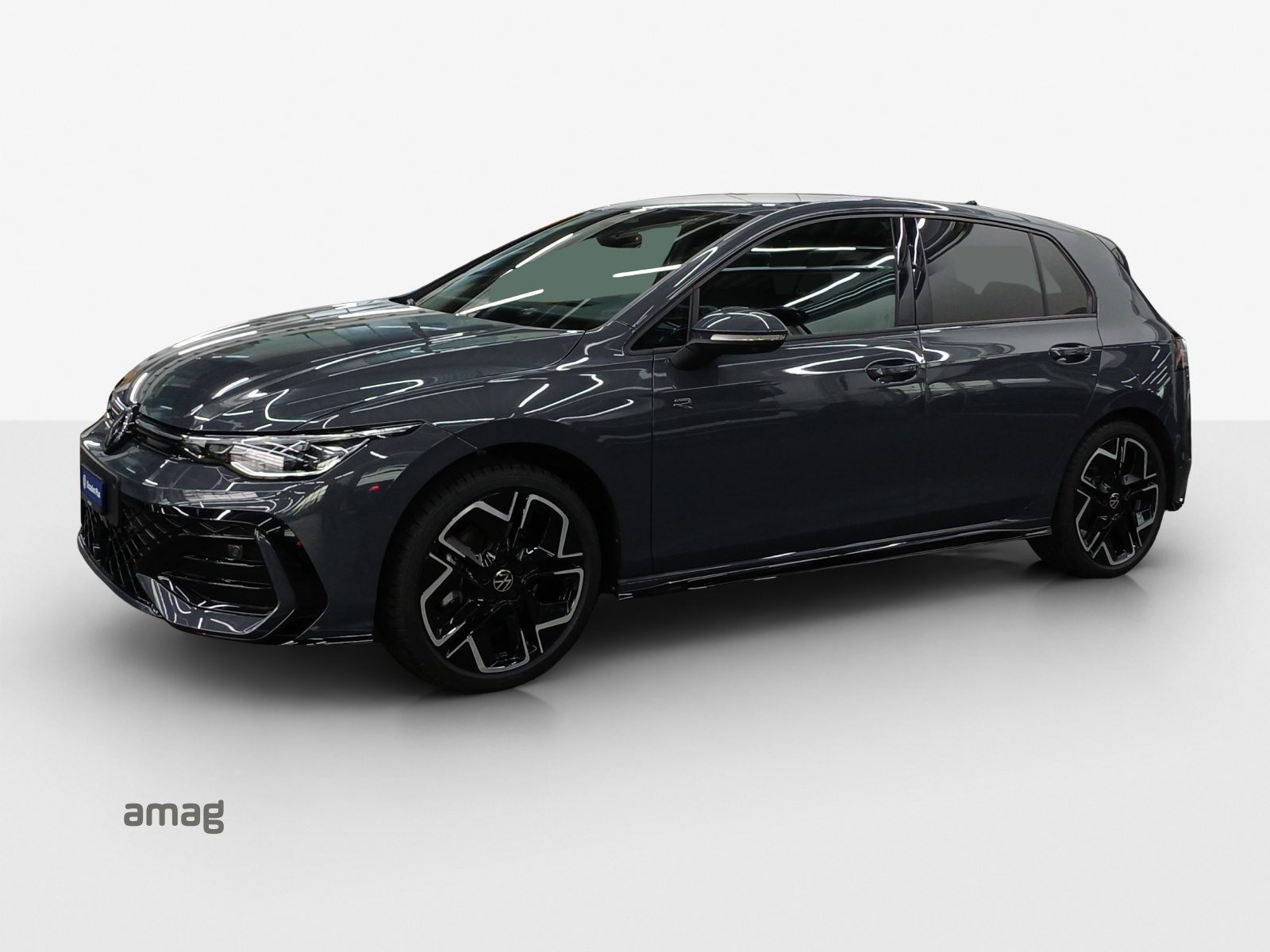 VW Golf R-Line