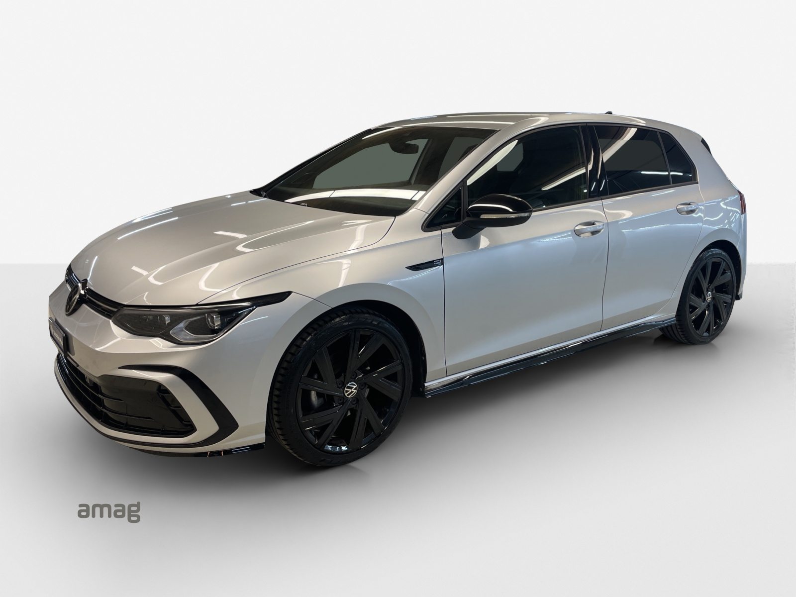 VW Golf R-Line