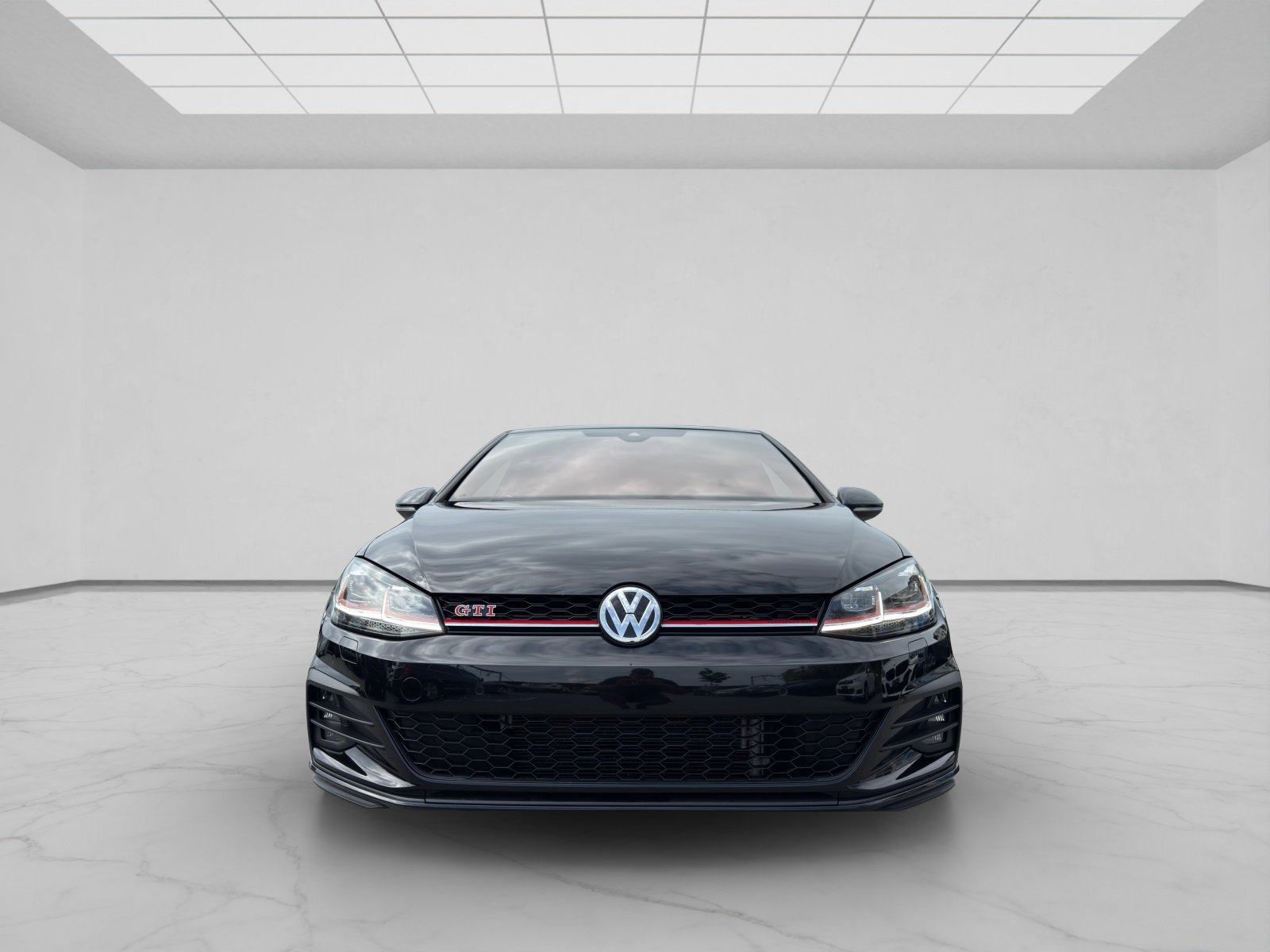 VW Golf 2.0 TSI GTI Performance, Petrol, Second hand / Used, Manual - 2