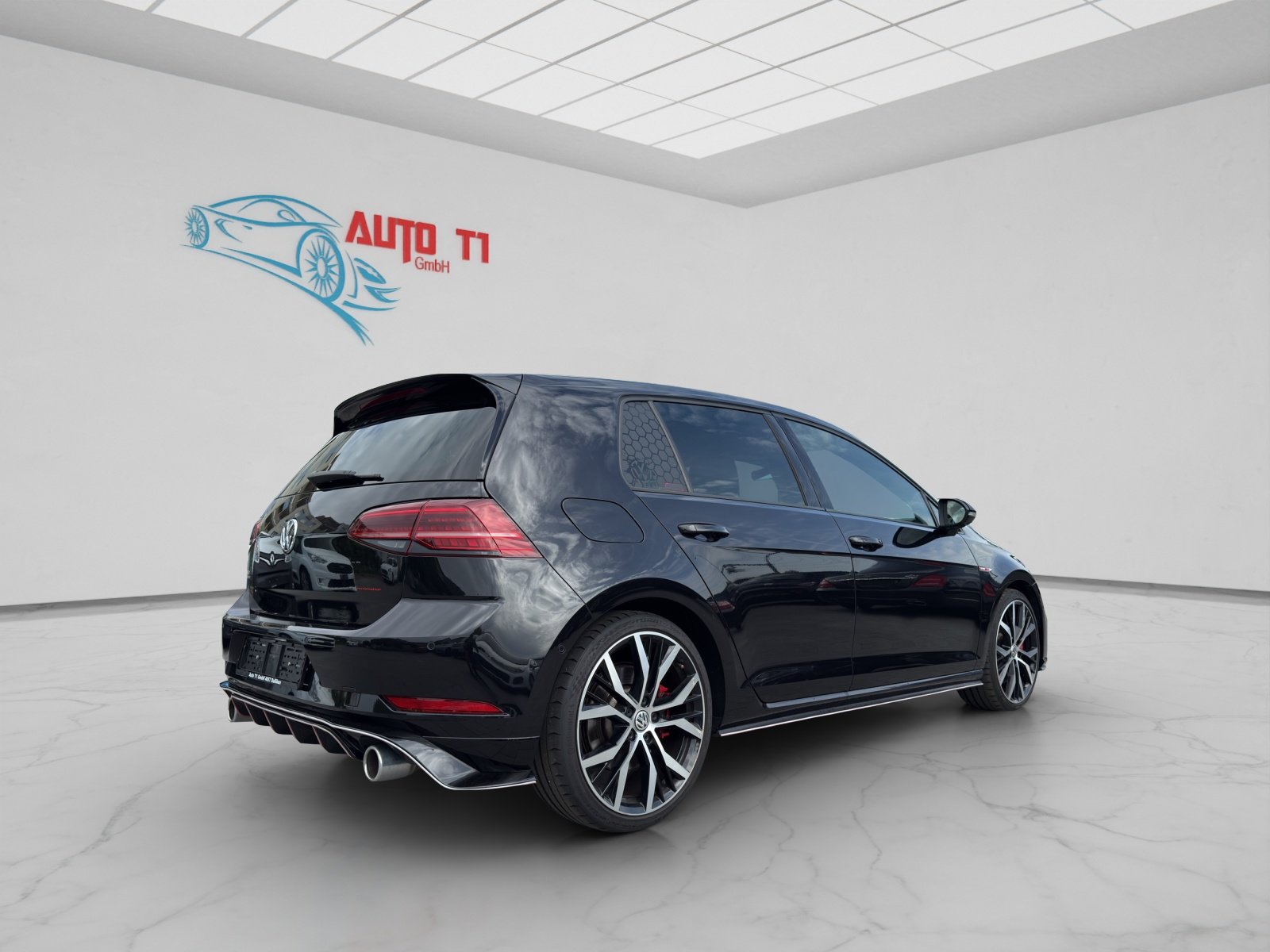 VW Golf 2.0 TSI GTI Performance, Petrol, Second hand / Used, Manual - 6