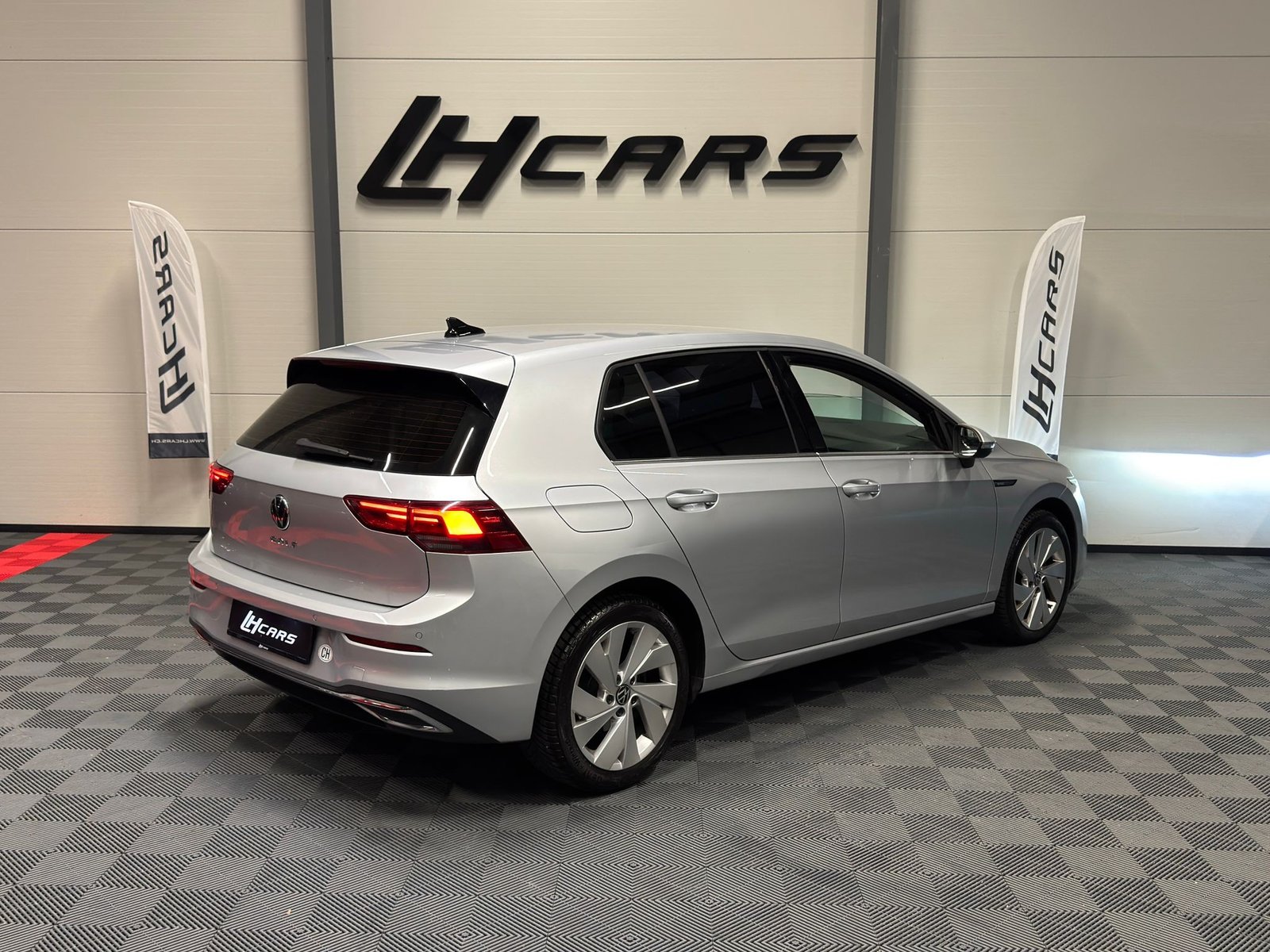 VW Golf VIII 2.0 TDI Style DSG, Diesel, Second hand / Used, Automatic - 3