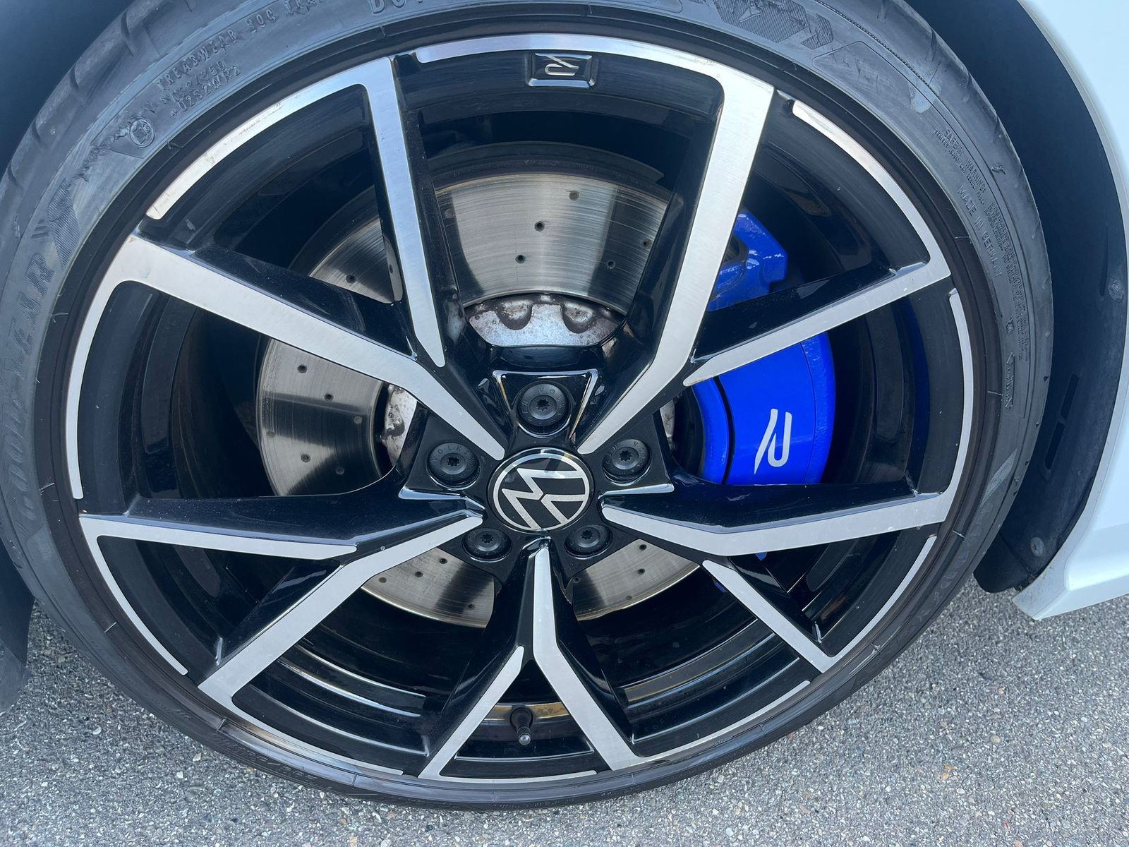 VW Golf R, Petrol, Second hand / Used, Automatic - 7