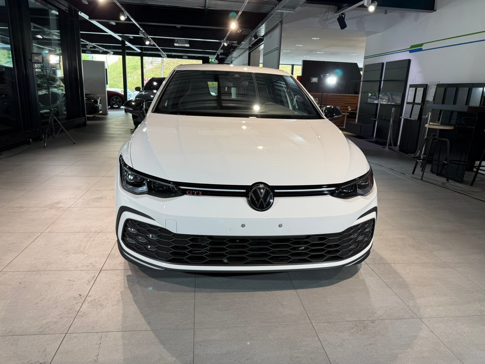 VW Golf 2.0 TSI GTI DSG, Essence, Occasion / Utilisé, Automatique - 3
