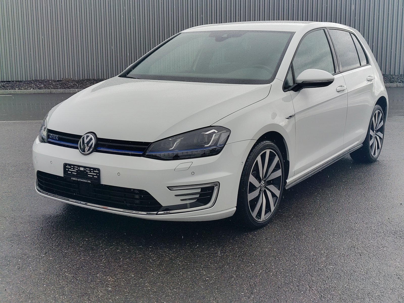VW Golf 1.4 TSI GTE DSG, Hybride Rechargeable Essence/Électricité, Occasion / Utilisé, Automatique - 2