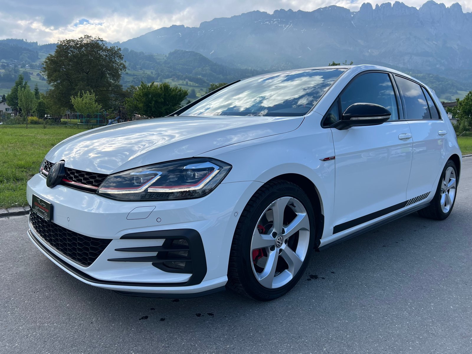 VW Golf 2.0 TSI GTI