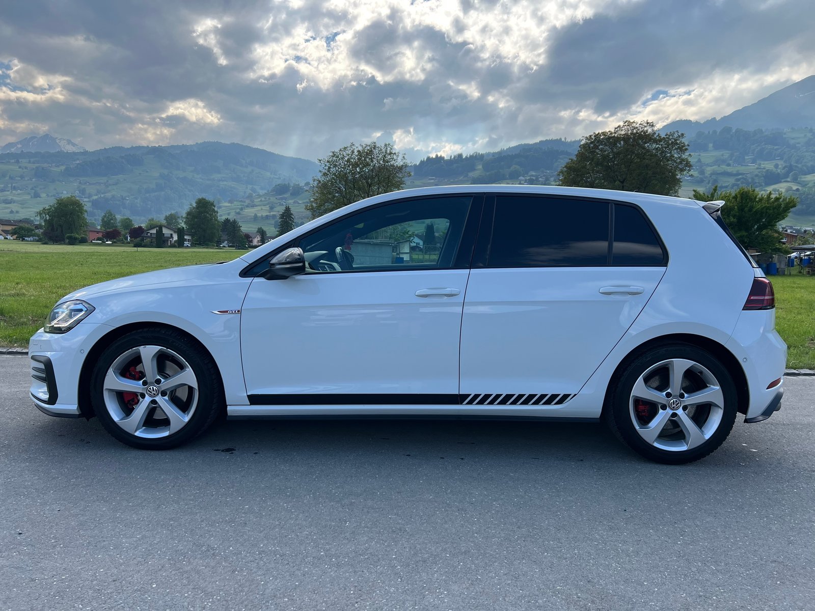 VW Golf 2.0 TSI GTI, Essence, Occasion / Utilisé, Manuelle - 3