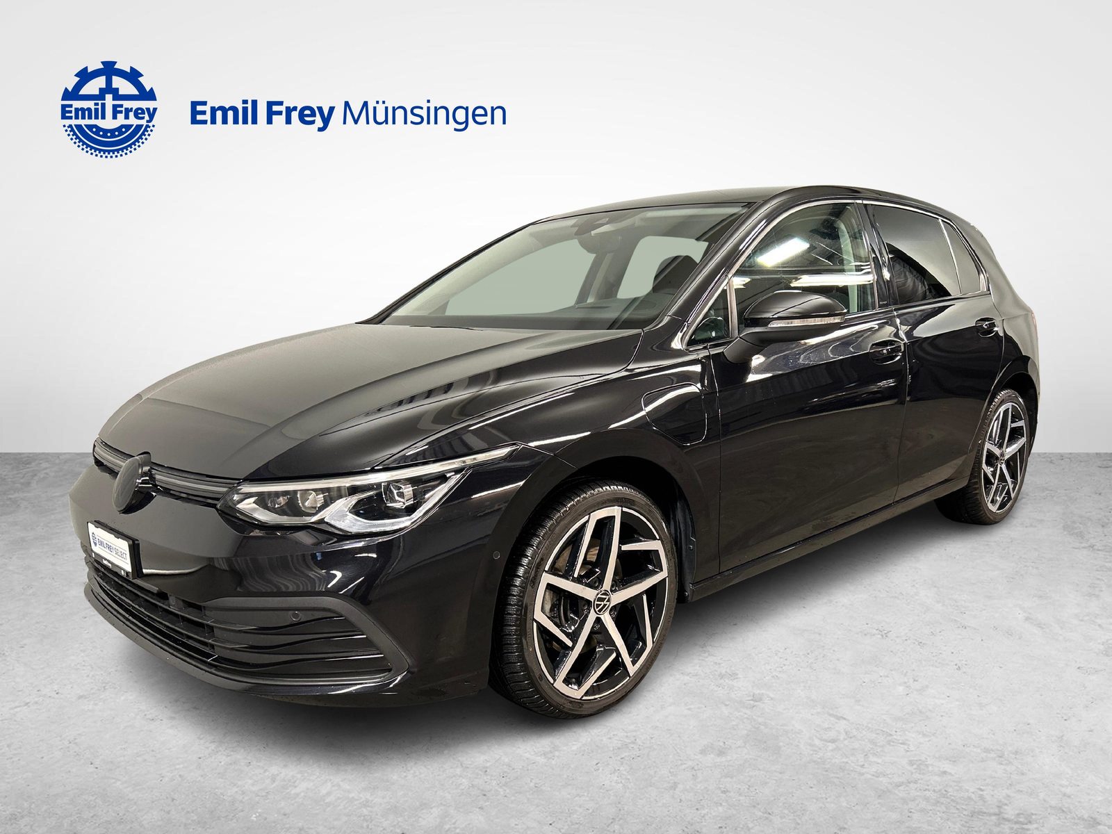 VW Golf VIII 1.4 TSI PHEV Style DSG, Plug-in-Hybrid Petrol/Electric, Second hand / Used, Automatic - 3