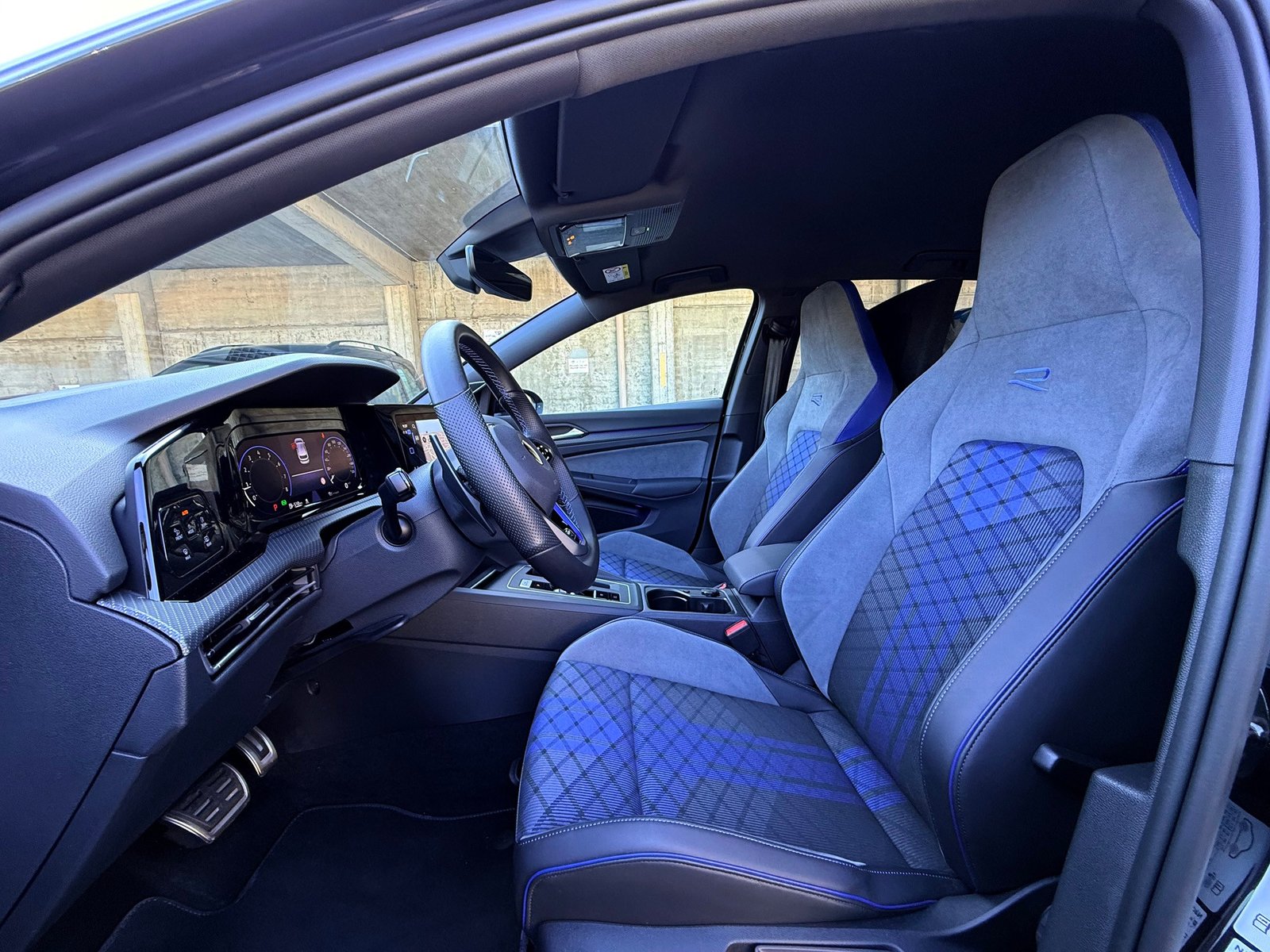 VW Golf 2.0 TSI R DSG 4Motion, Essence, Occasion / Utilisé, Automatique - 6