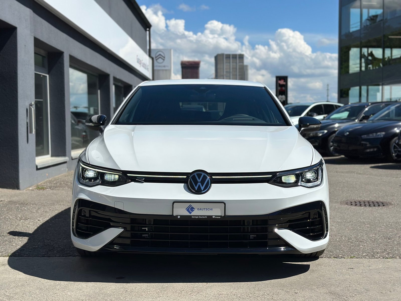 VW Golf 2.0 TSI R DSG 4Motion R Performance, Petrol, Second hand / Used, Automatic - 2