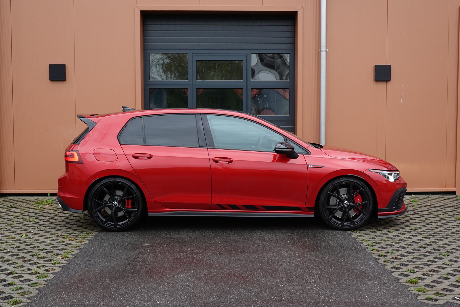 VW Golf 2.0 TSI GTI Clubsport DSG -Jantes 19' Noir * Feux IQ, Essence, Occasion / Utilisé, Automatique - 4