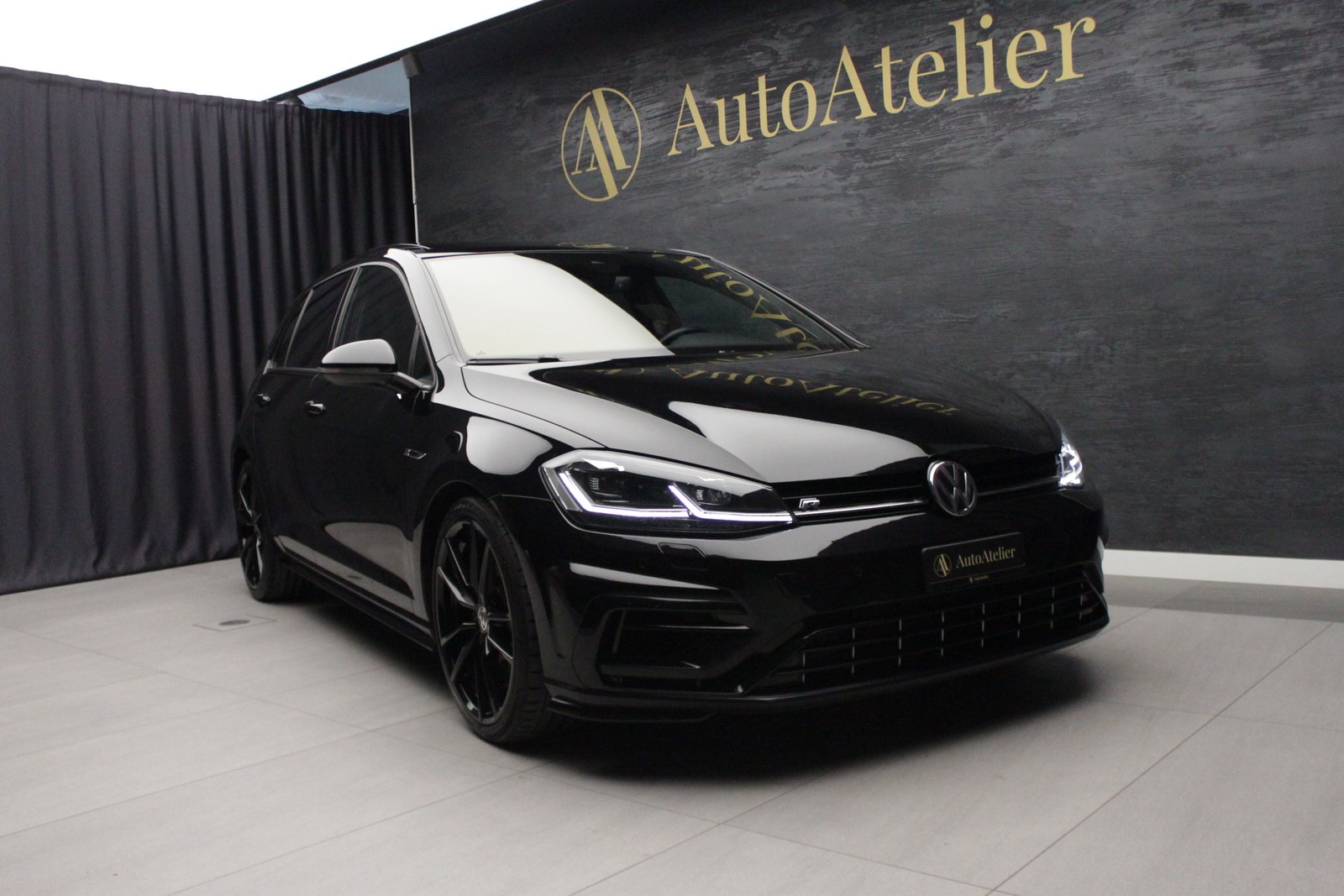 VW Golf 2.0 TSI R 4Motion DSG, Essence, Occasion / Utilisé, Automatique - 4
