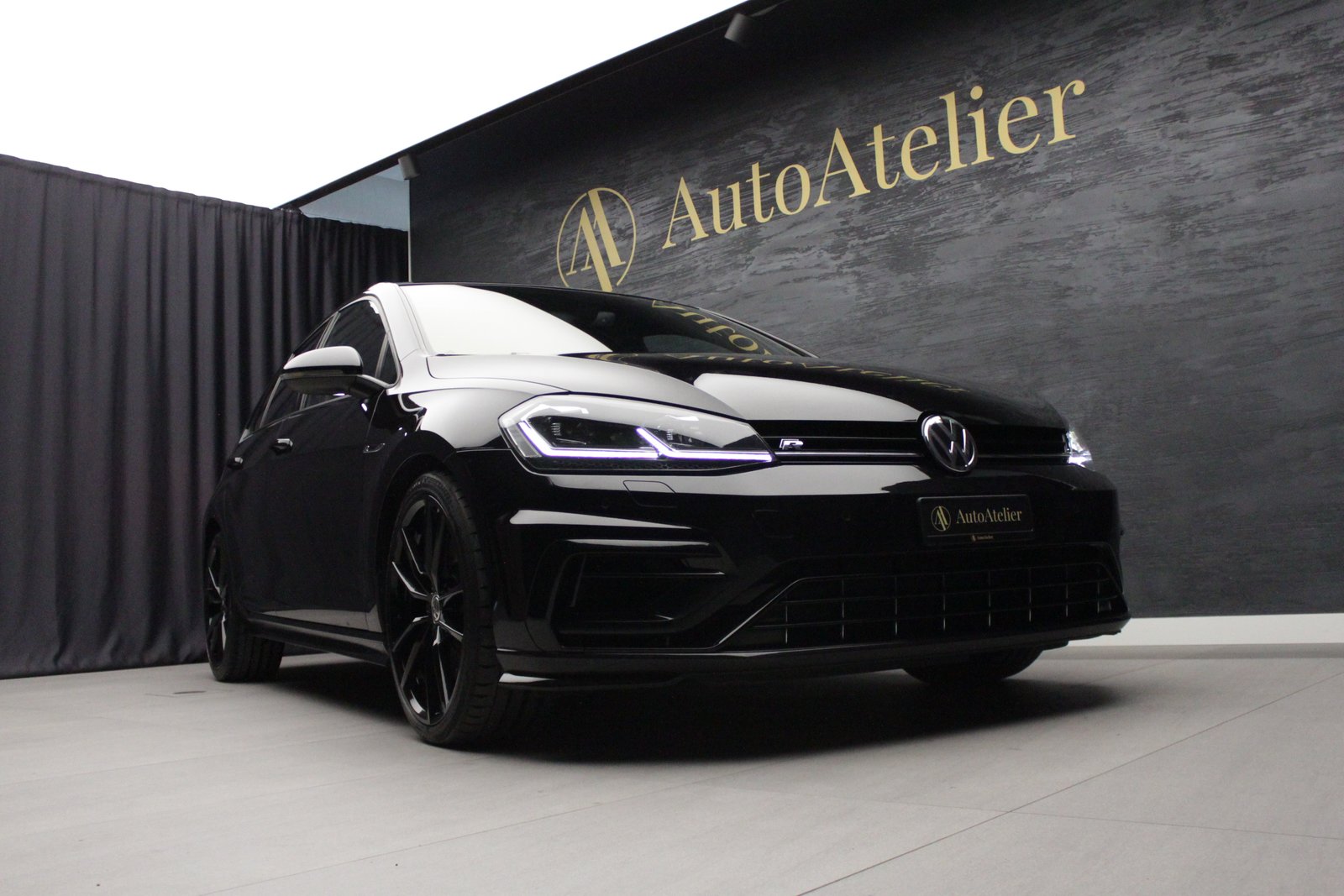 VW Golf 2.0 TSI R 4Motion DSG, Essence, Occasion / Utilisé, Automatique - 5