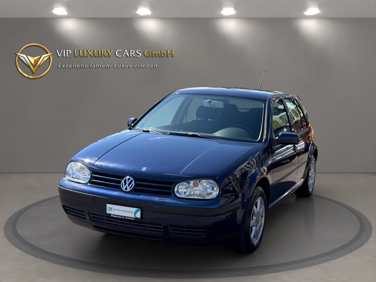 VW Golf 1.6 Comfortline Generation, Petrol, Second hand / Used, Manual - 2