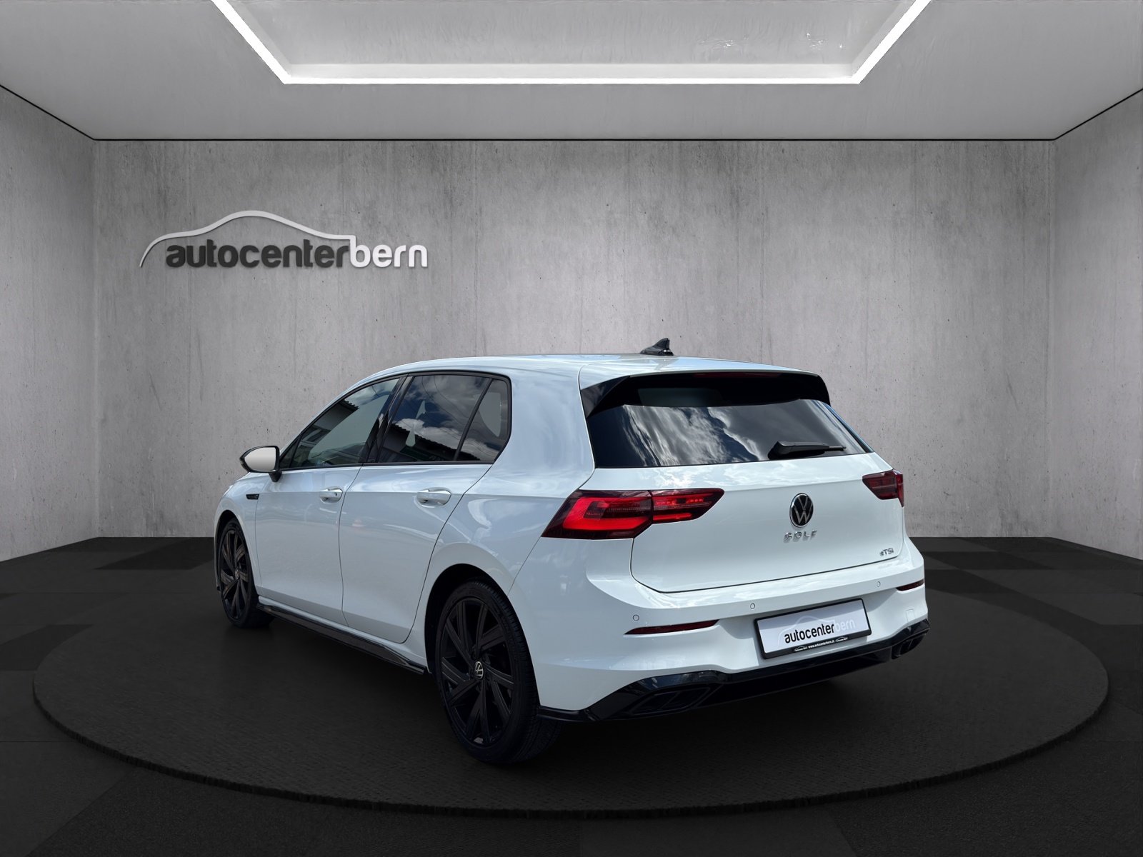 VW Golf 1.5 eTSI mHEV ACT R-Line DSG, Hybride Leggero Benzina/Elettrica, Occasioni / Usate, Automatico - 5