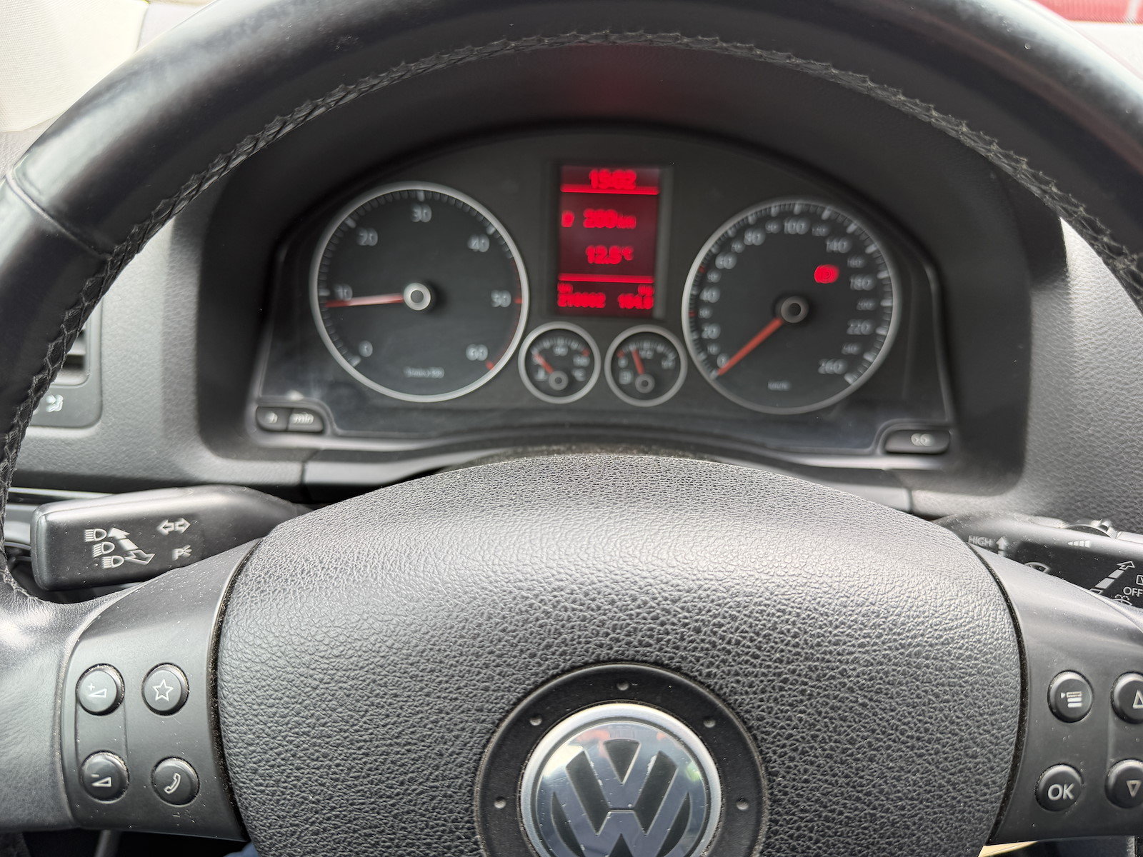 VW Golf V 2.0 TDI DPF GT Sport 4motion, Diesel, Occasion / Gebraucht, Handschaltung - 7