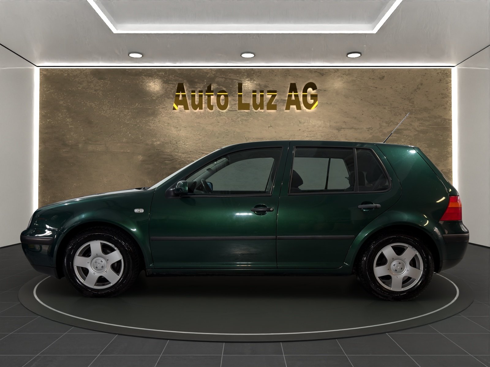 VW Golf 1.6 Automatic, Petrol, Second hand / Used, Automatic - 6