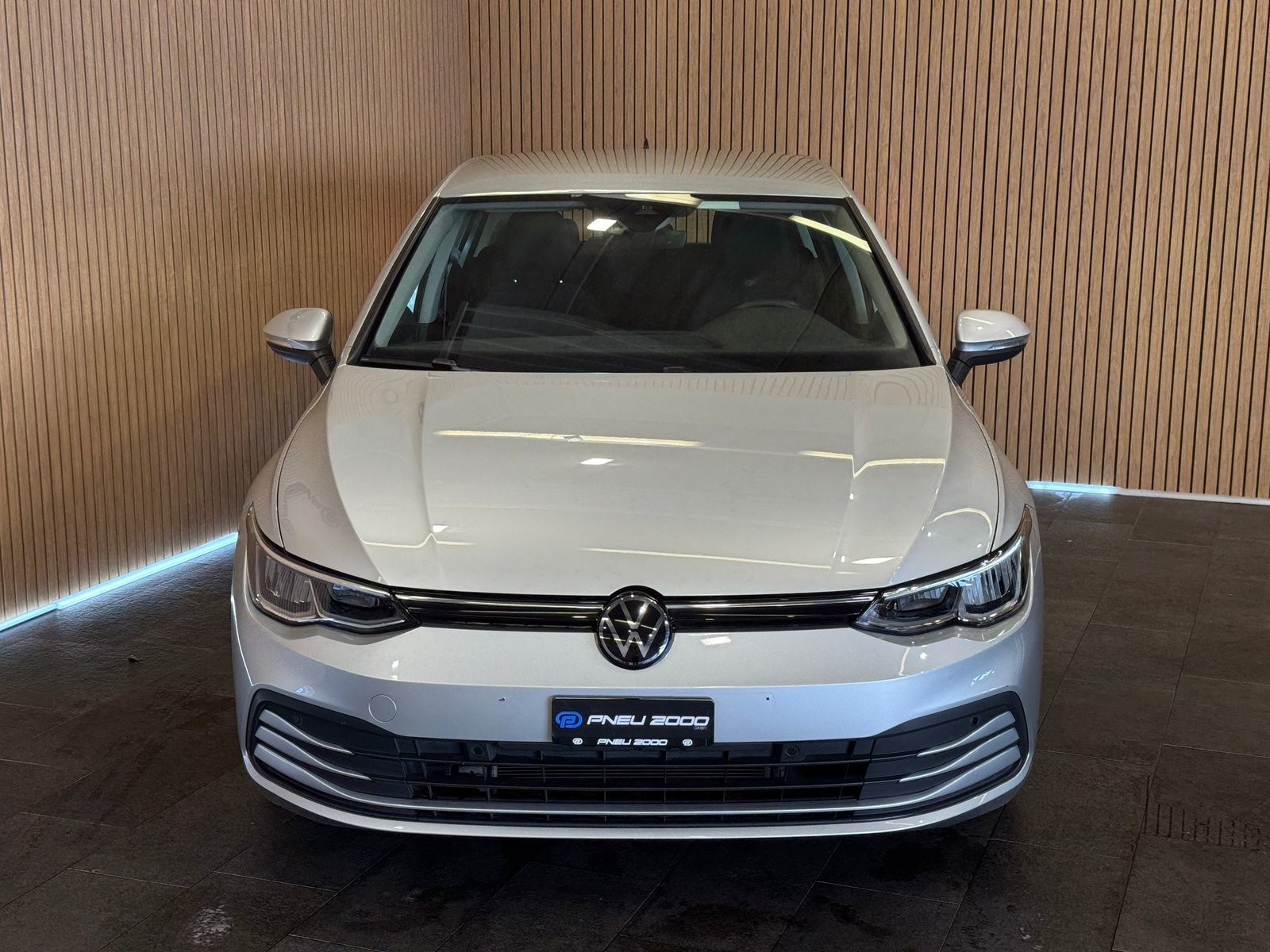 VW Golf 2.0 TDI Life, Diesel, Second hand / Used, Manual - 2