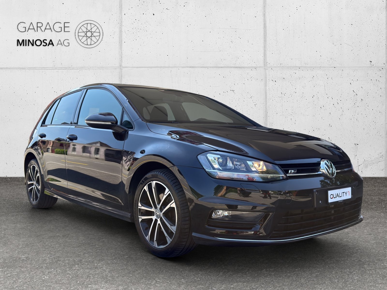 VW Golf 2.0 TDI Allstar R-Line 4Motion, Diesel, Second hand / Used, Manual - 7
