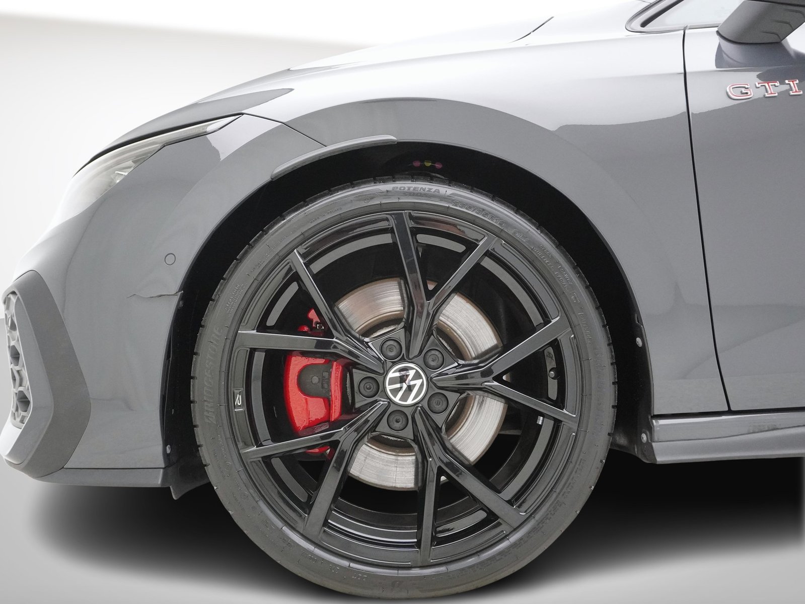 VW Golf 8.5 2.0 TSI DSG GTI Black Style (2025) ** Anhängerk, Petrol, Second hand / Used, Automatic - 7