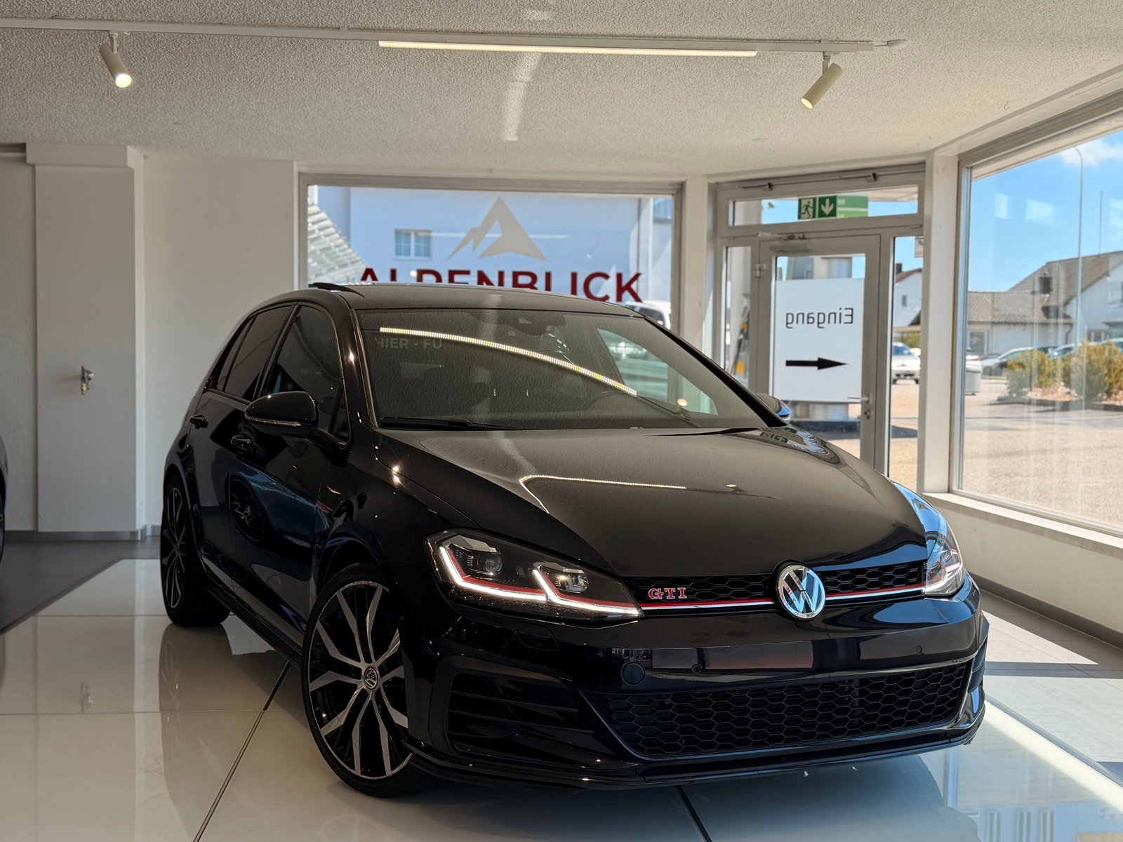 VW Golf 2.0 TSI GTI DSG