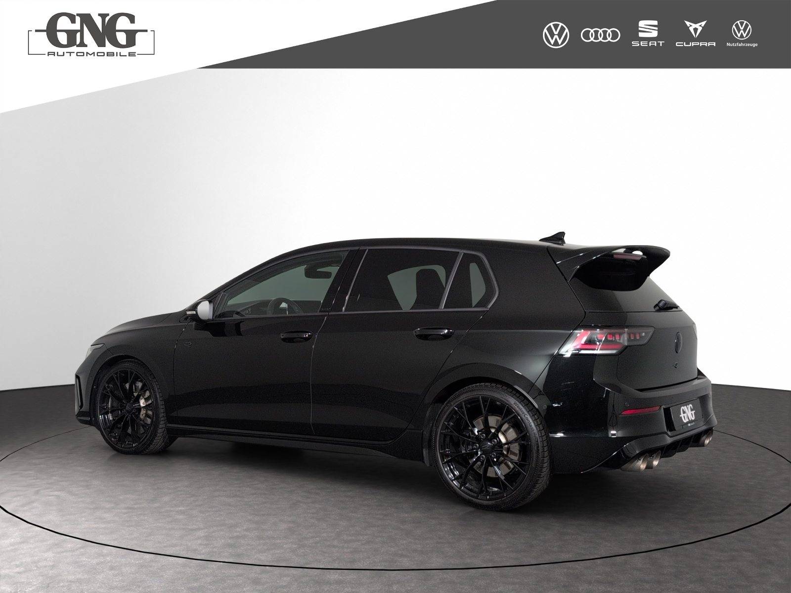 VW Golf PA R Black Edition, Petrol, Second hand / Used, Automatic - 2
