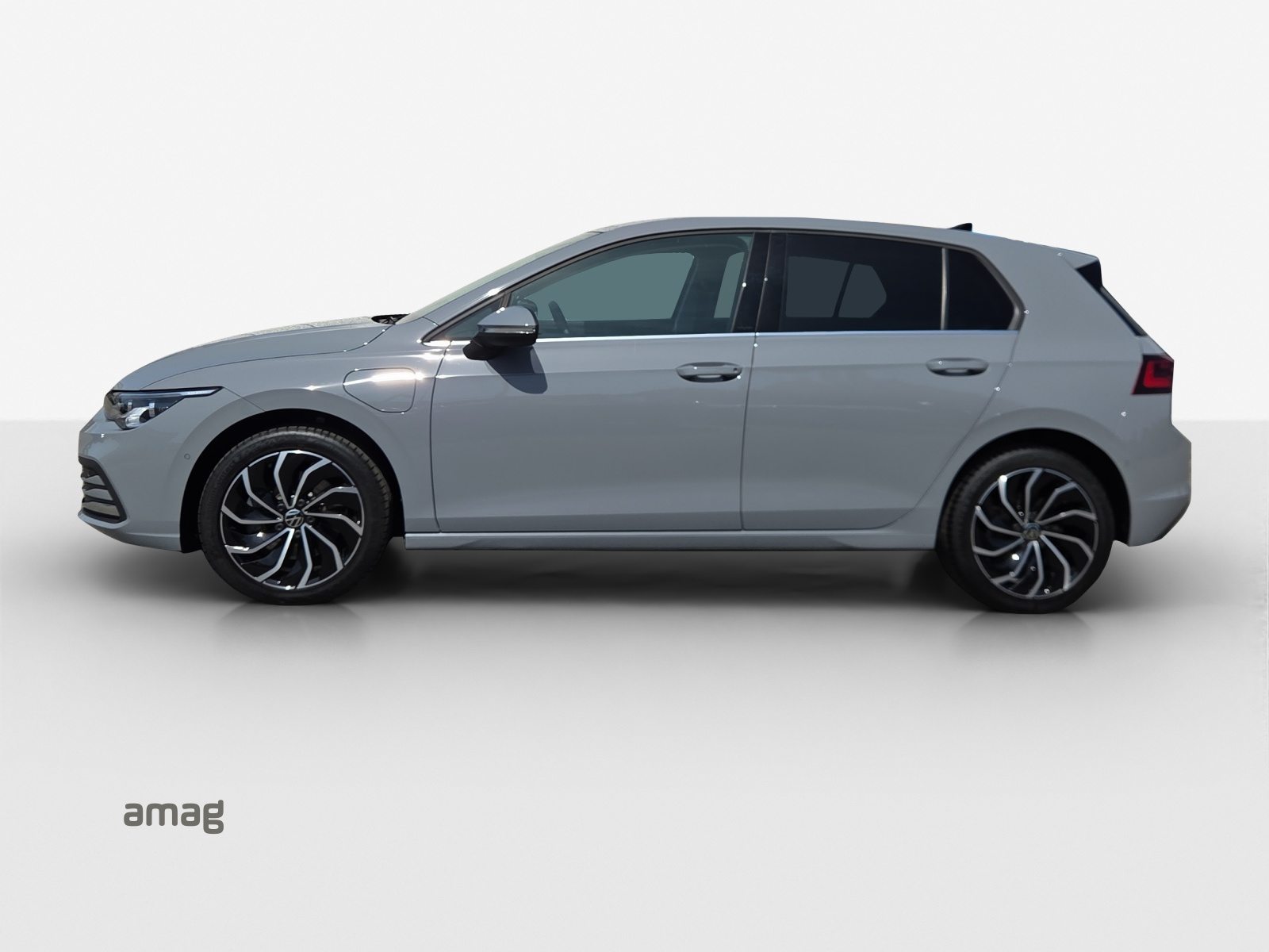 VW Golf Style PHEV SELECTION, Full-Hybrid Petrol/Electric, Second hand / Used, Automatic - 2