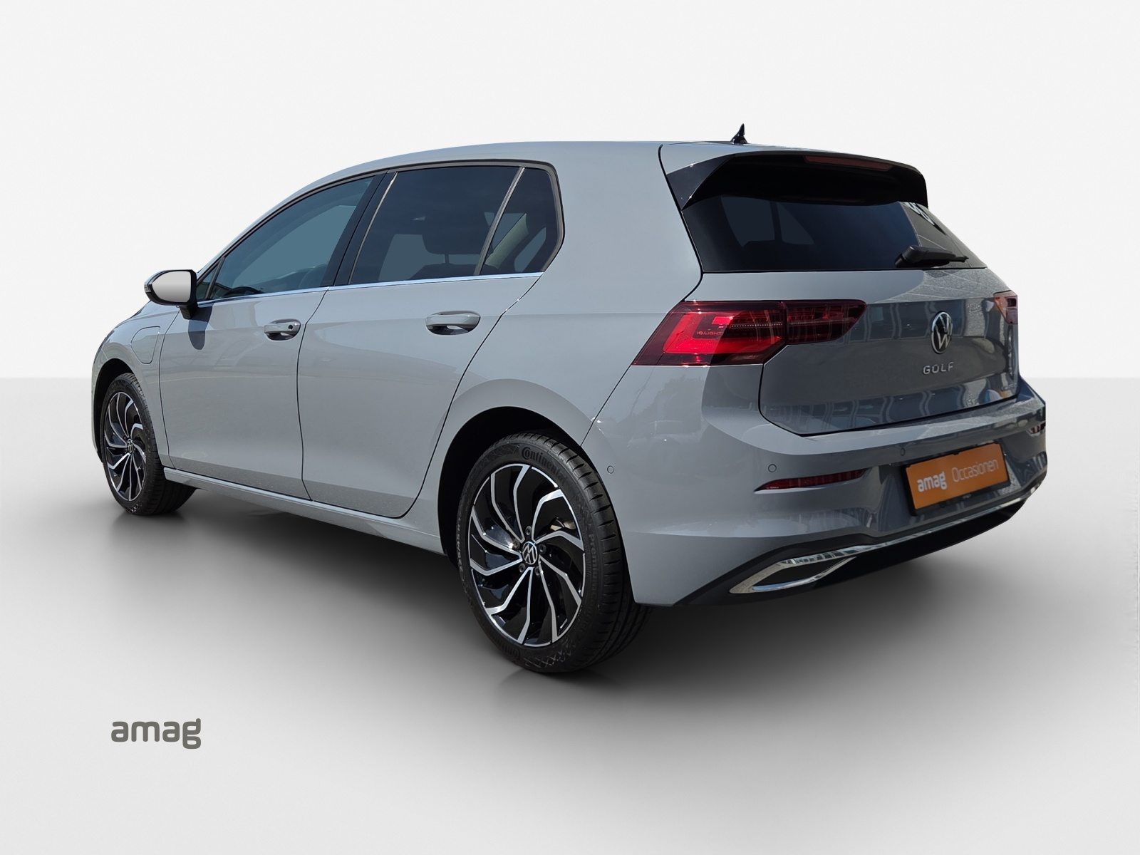 VW Golf Style PHEV SELECTION, Full-Hybrid Petrol/Electric, Second hand / Used, Automatic - 3