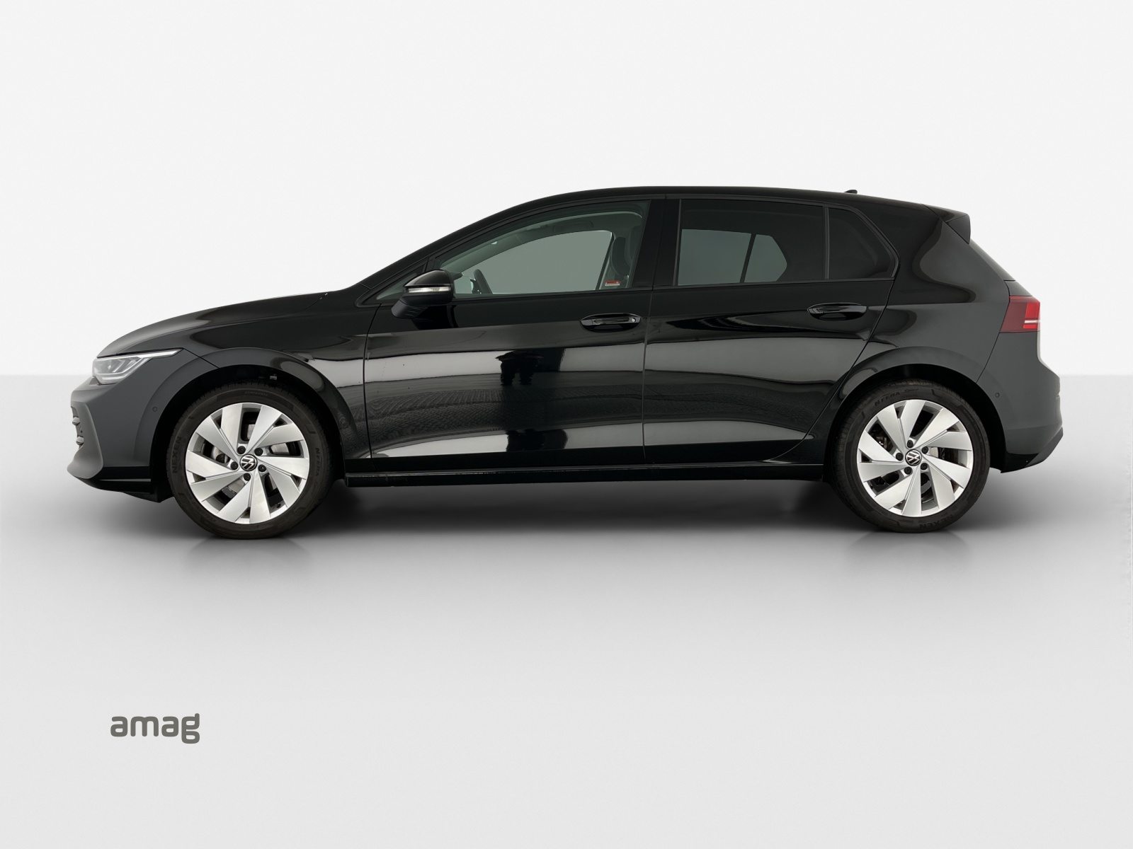VW Golf PA Life, Petrol, Second hand / Used, Automatic - 2