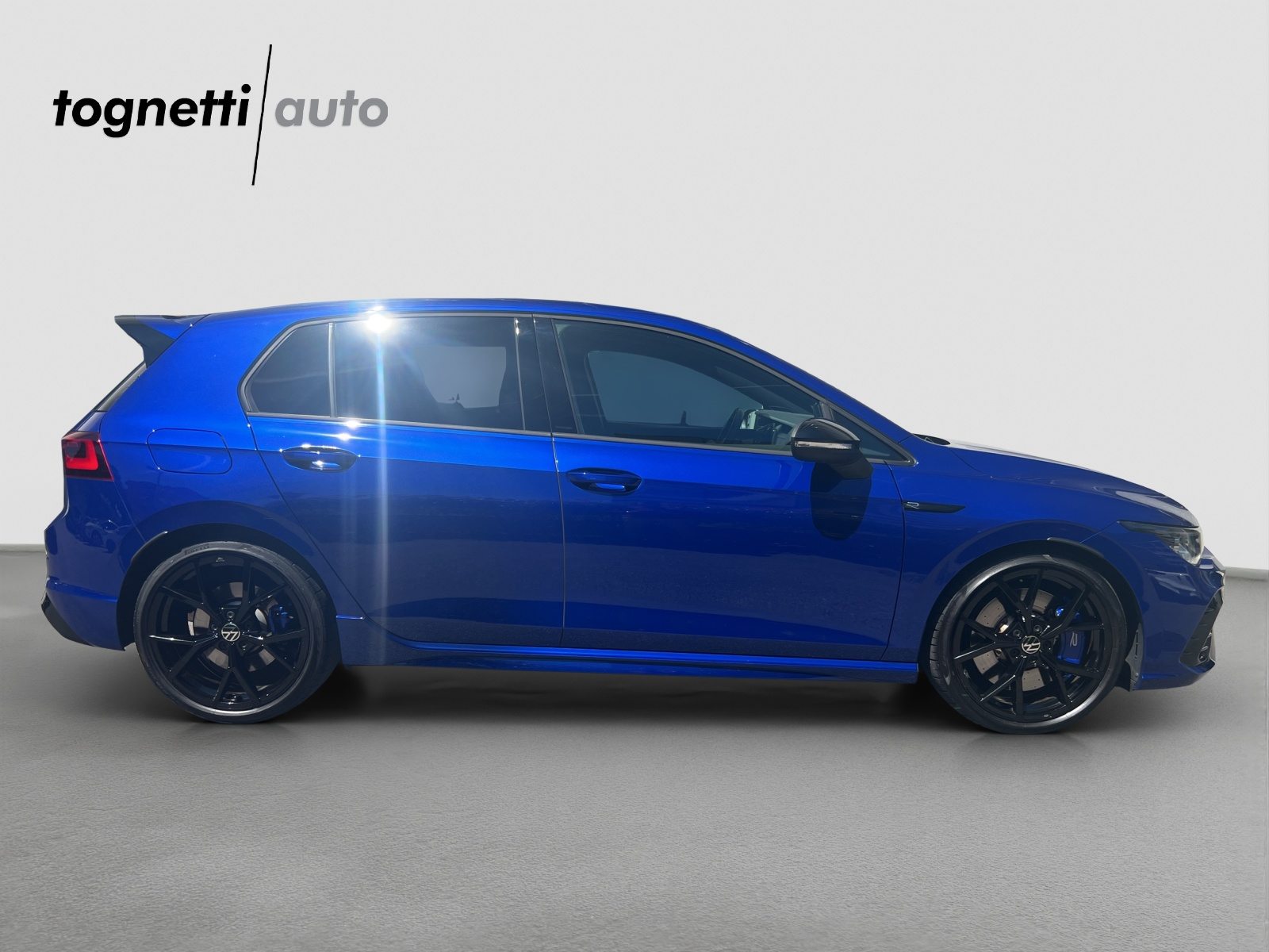 VW Golf R, Petrol, Second hand / Used, Automatic - 3