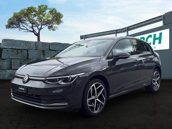 VW Golf VIII 1.4 TSI PHEV Style DSG, Full-Hybrid Petrol/Electric, Second hand / Used, Automatic