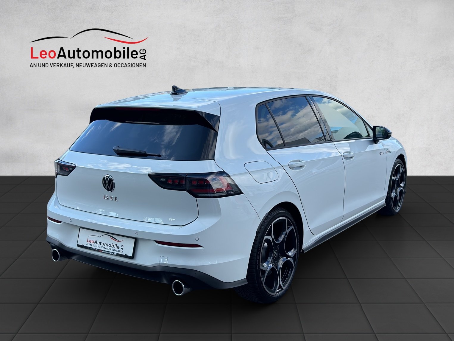 VW Golf 2.0 TSI GTI DSG, Benzina, Occasioni / Usate, Automatico - 4
