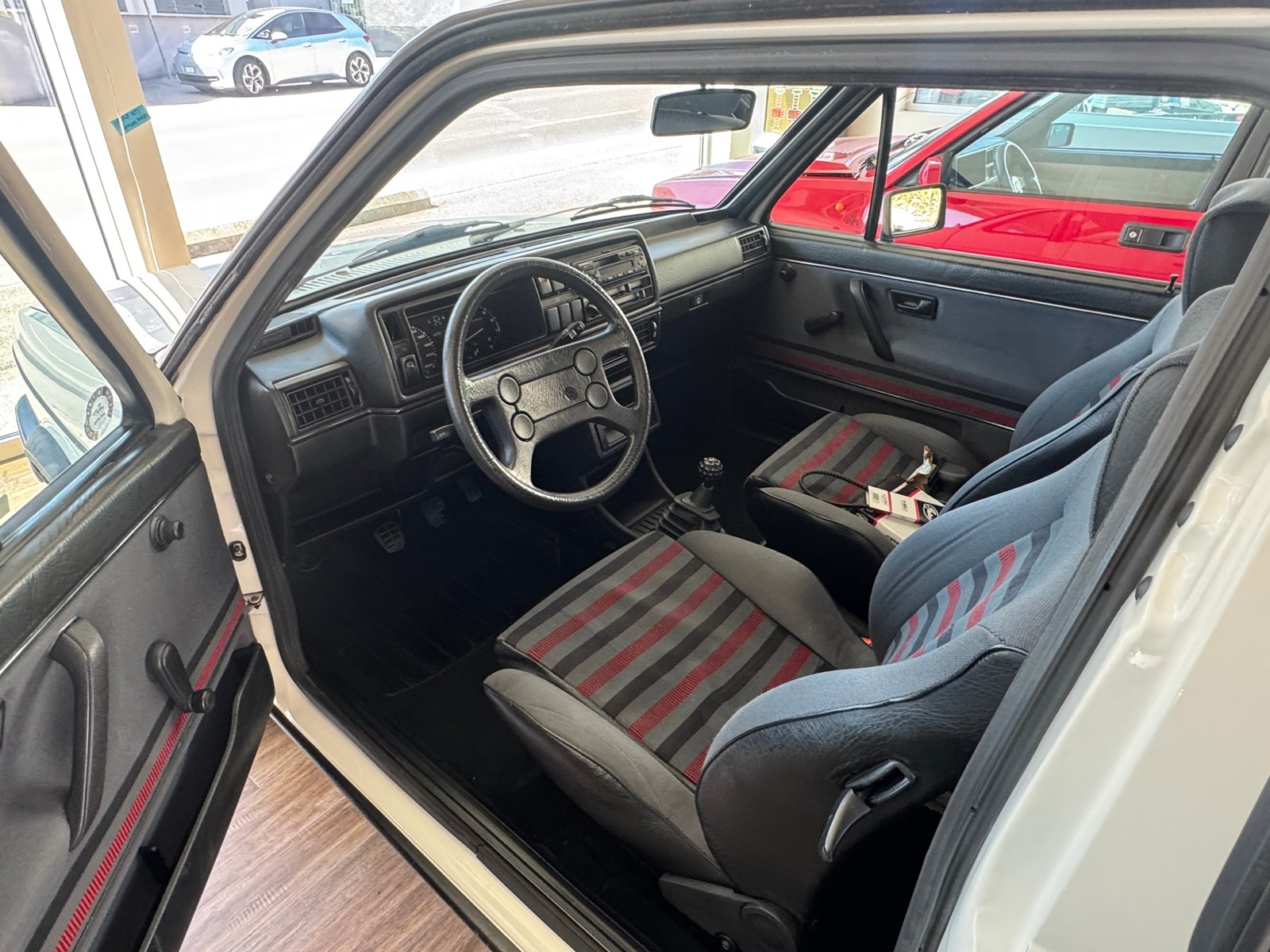VW Golf 1800 GTI, Benzin, Occasion / Gebraucht, Handschaltung - 3