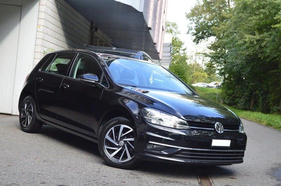 VW Golf 1.0 TSI Comfortline DSG I R-Line