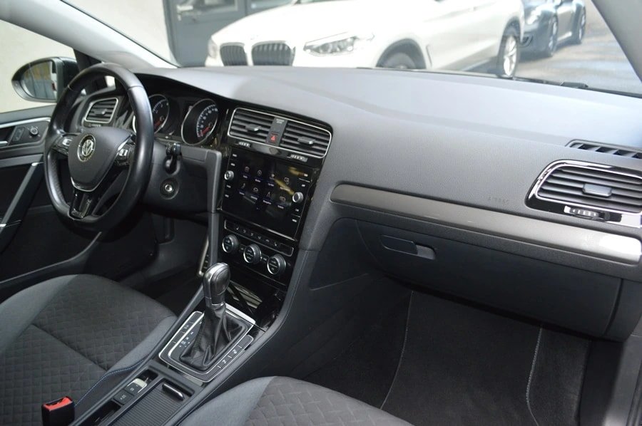 VW Golf 1.0 TSI Comfortline DSG I R-Line, Benzin, Occasion / Gebraucht, Automatik - 6