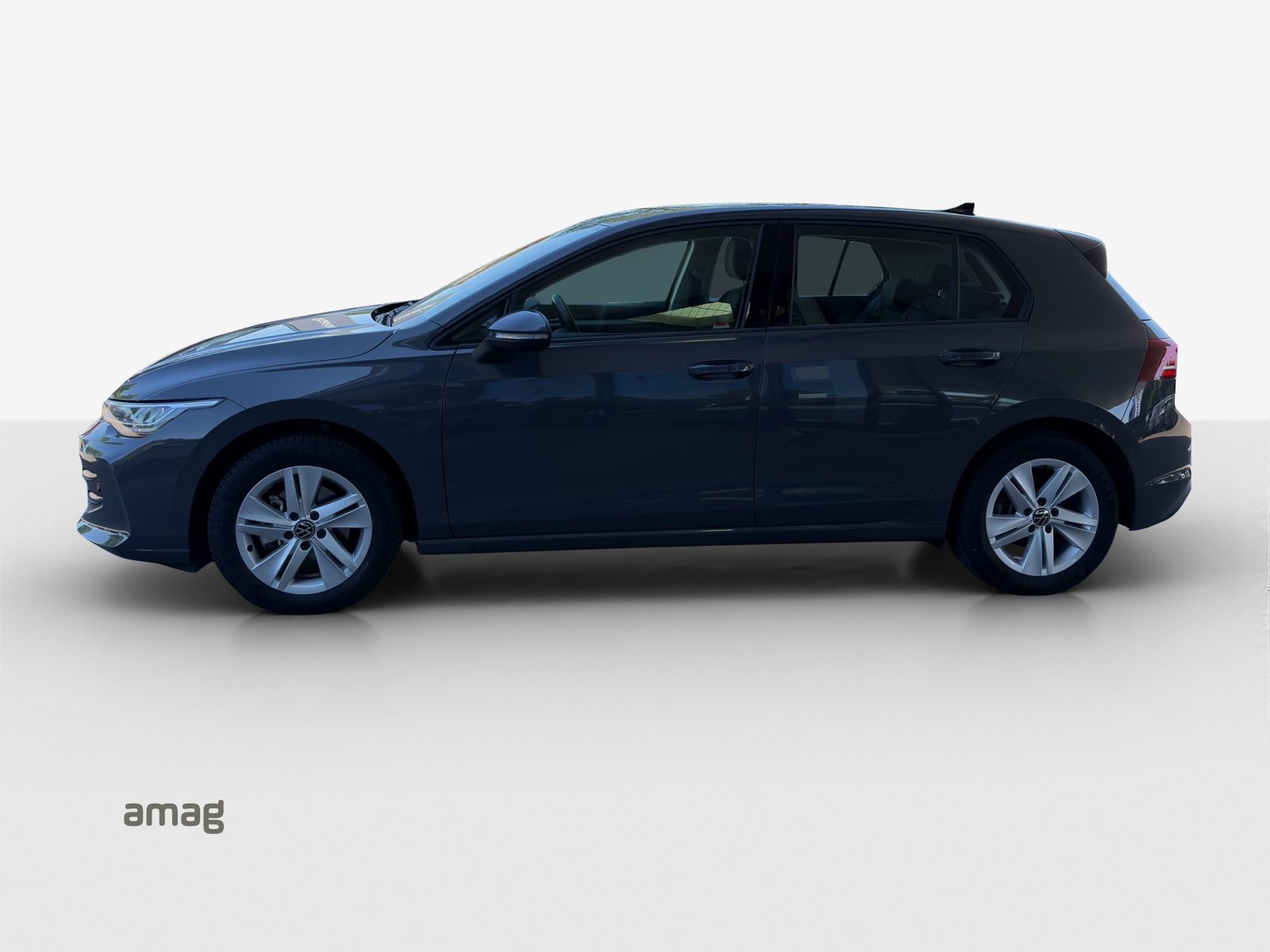 VW Golf PA Life, Petrol, Second hand / Used, Automatic - 2