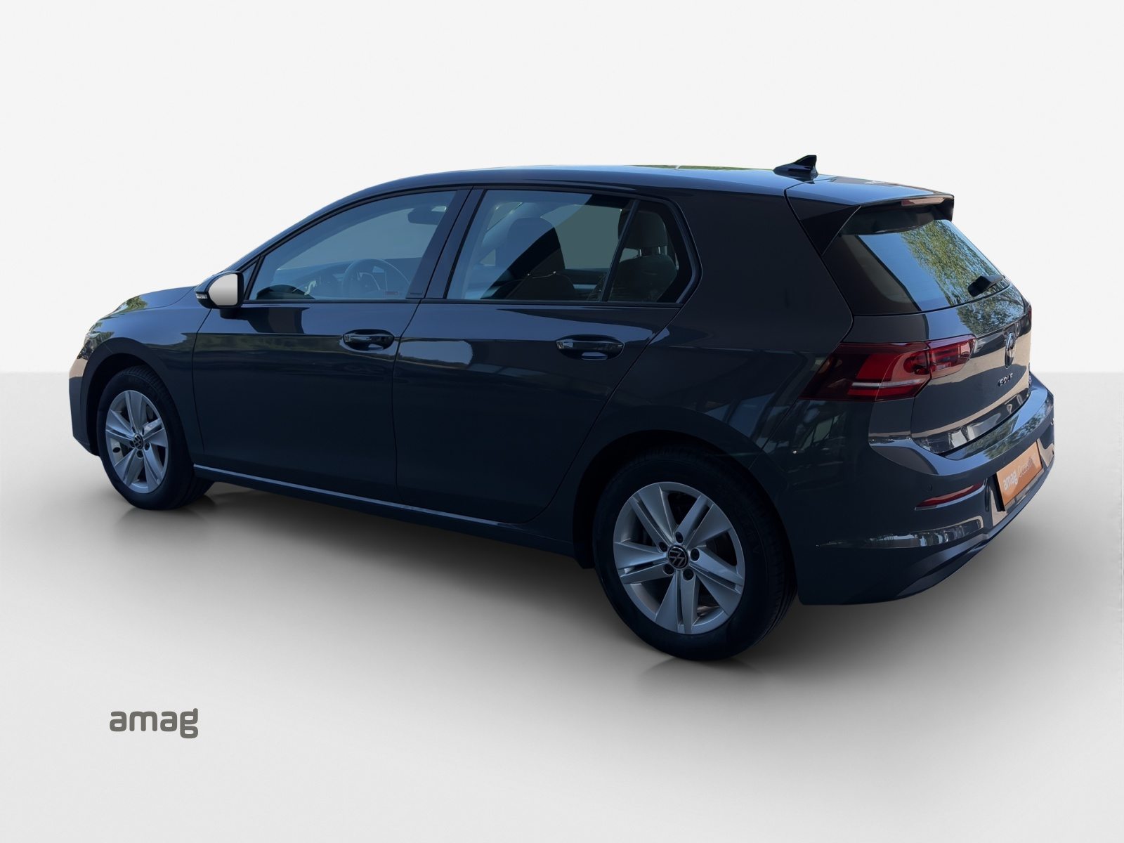 VW Golf PA Life, Petrol, Second hand / Used, Automatic - 3