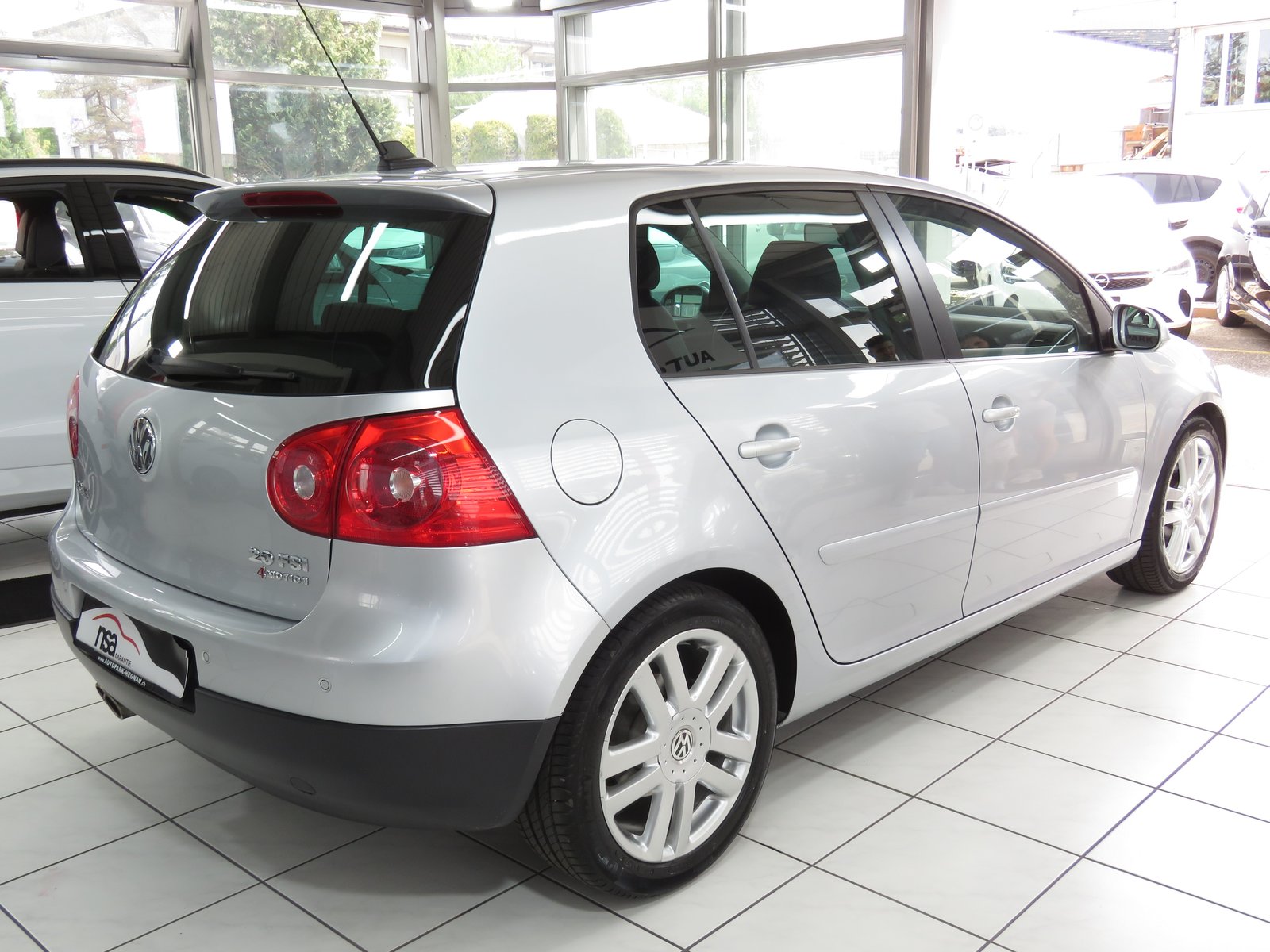 VW Golf 2.0 FSI GT Sport 4-Motion, Benzin, Occasion / Gebraucht, Handschaltung - 4