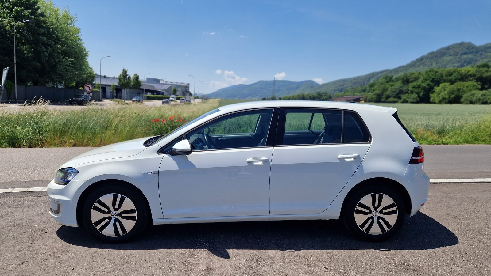 VW e-Golf, Elektro, Occasion / Gebraucht, Automatik - 3