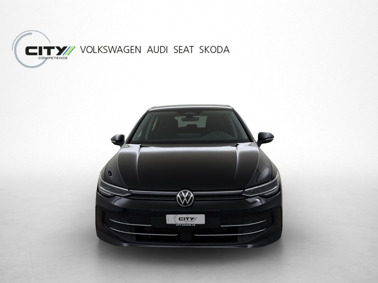 VW Golf 8 1.5 eTSI Goal DSG, Mild-Hybrid Petrol/Electric, Second hand / Used, Automatic - 4