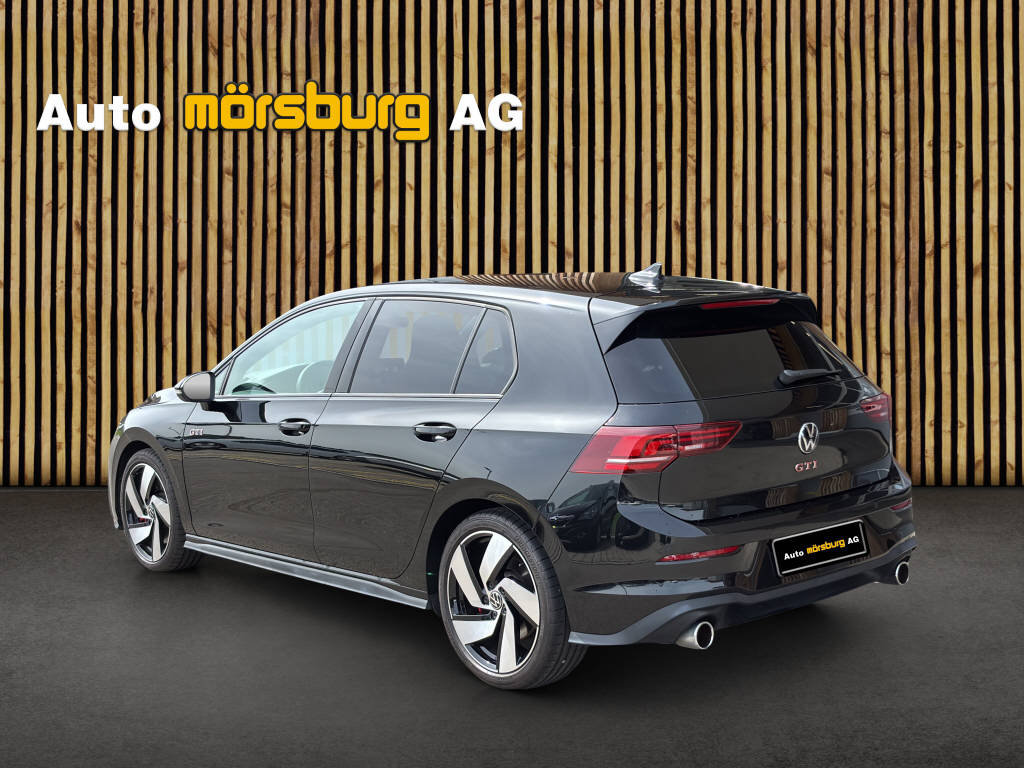 VW Golf VIII 2.0 TSI GTI DSG, Benzin, Occasion / Gebraucht, Automatik - 4