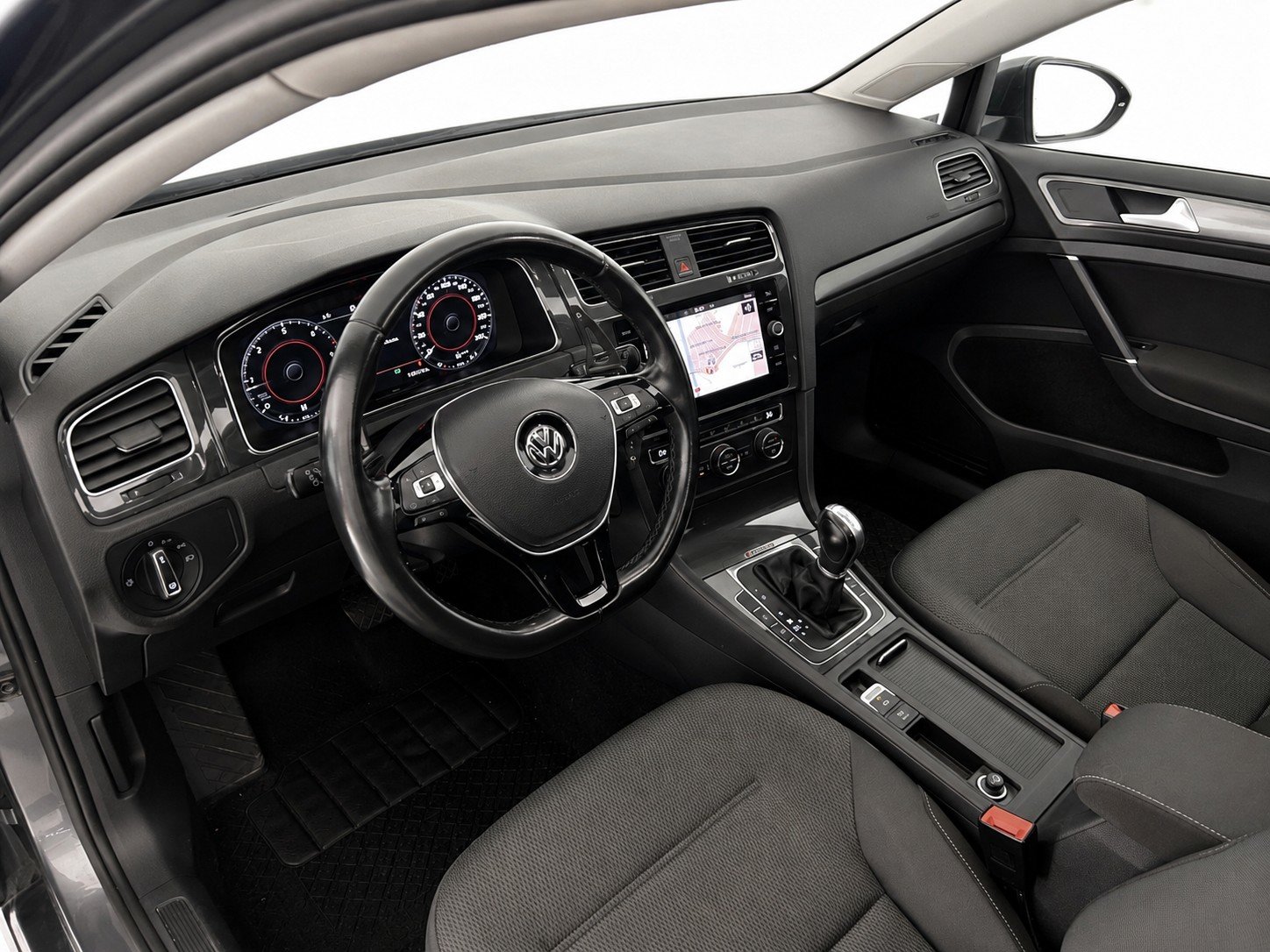 VW Golf 2.0 TDI Comfortline 4Motion R-Line, Diesel, Occasion / Gebraucht, Automatik - 5